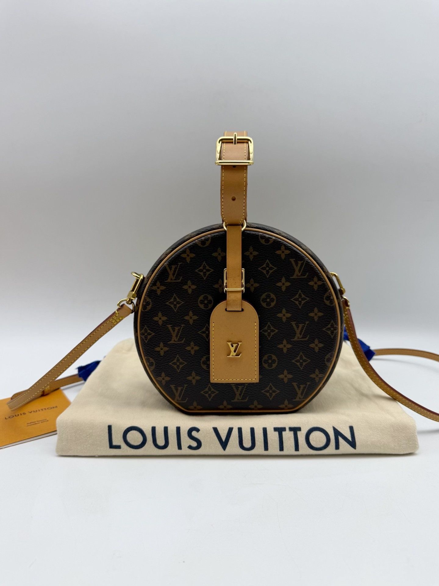 Louis Vuitton Pre-loved Bag Very good condition Size ONE SIZE - 1 Thumbnail