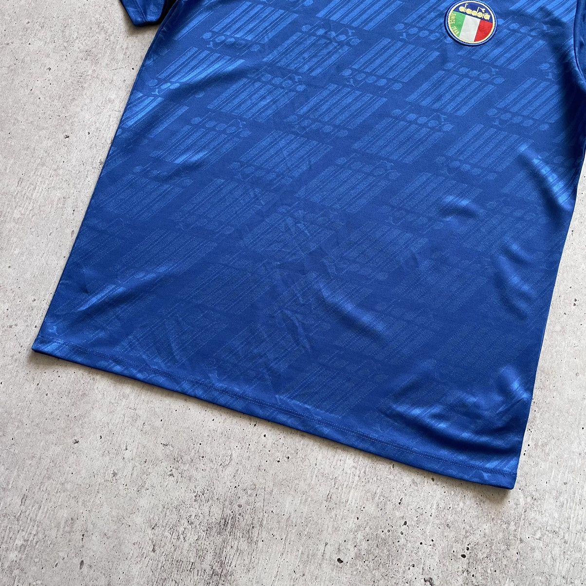 Diadora Diadora Italy soccer jersey size L Size US L / EU 52-54 / 3 - 4 Thumbnail