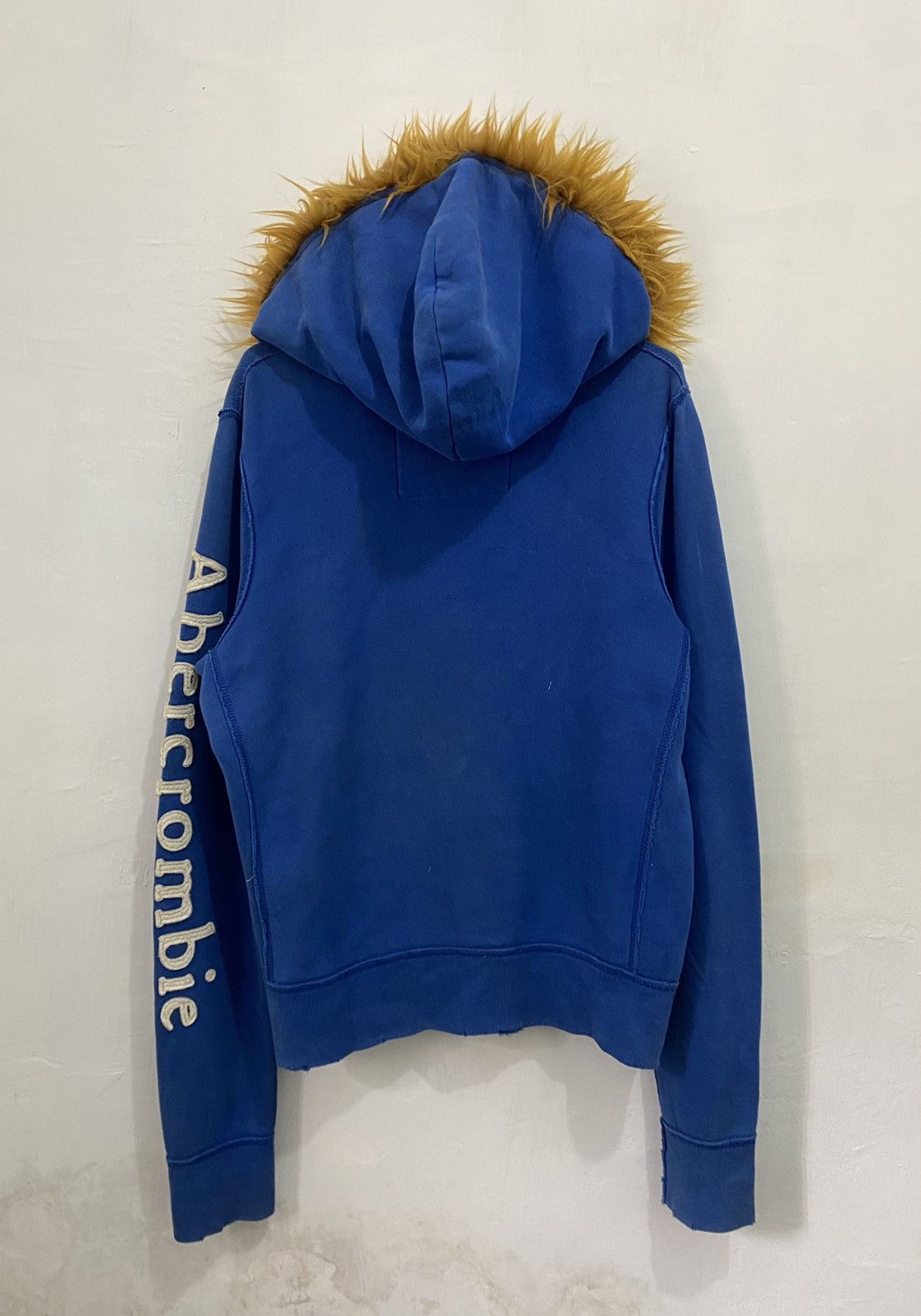 Abercrombie & Fitch 💥If Six Was Nine💥Abercrombie Fur Hoodie LGB style Size US M / EU 48-50 / 2 - 10 Thumbnail