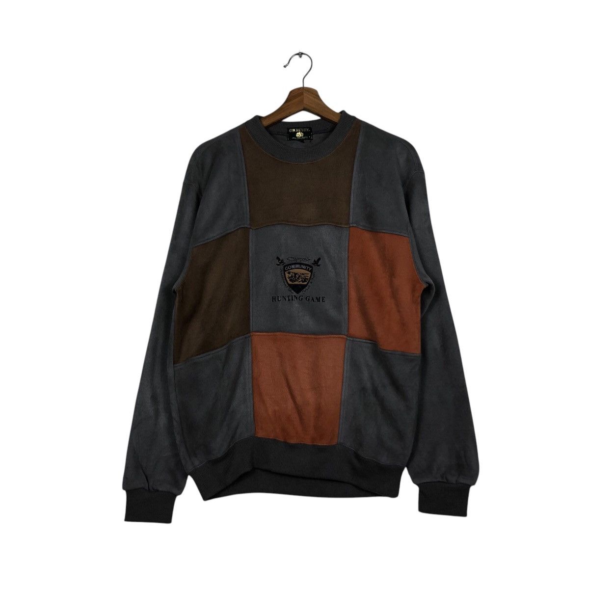 Japanese Brand × Vintage 📌Vintage Sweatshirt Community Hunting Game Embroidery Size US M / EU 48-50 / 2 - 2 Thumbnail