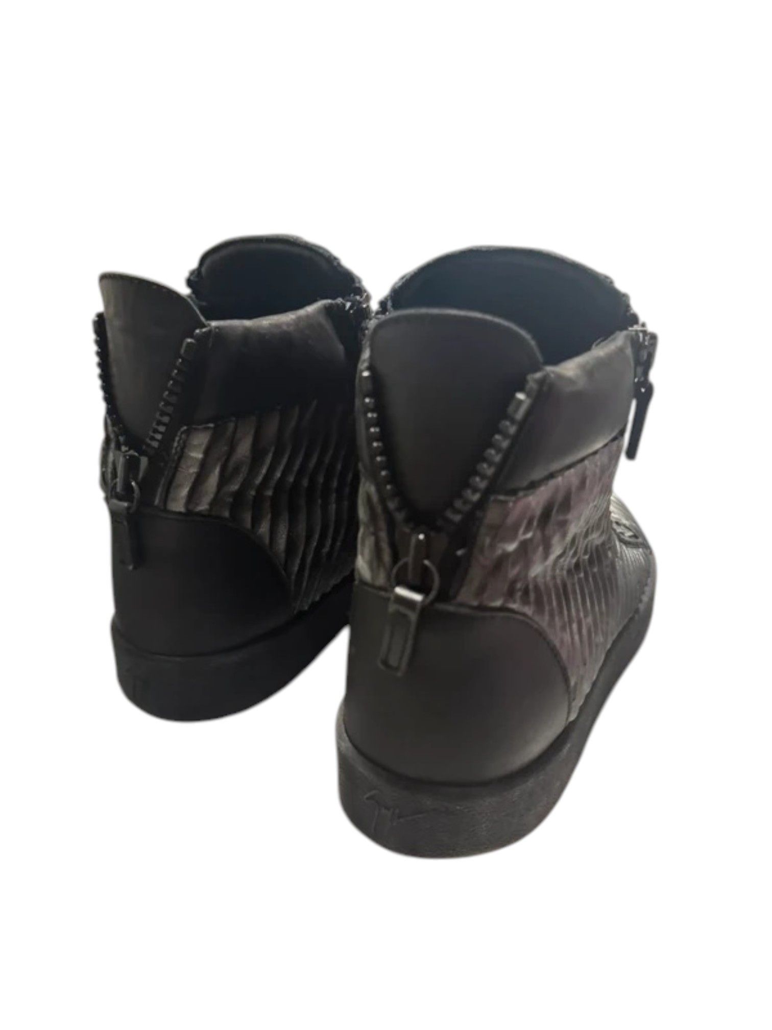 Giuseppe Zanotti Giuseppe Zanotti Ribbed Black Leather Zip Sneakers 2010s Size US 11 / EU 44 - 4 Thumbnail