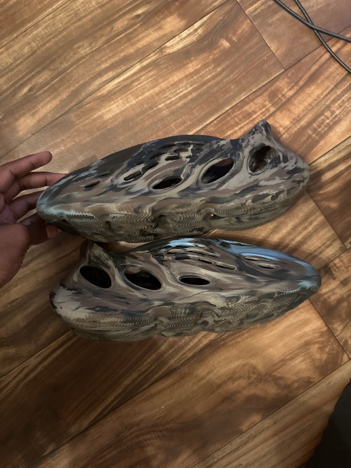 Yeezy yeezy foam runners mx cinder Size US 12 / EU 45 - 6 Thumbnail