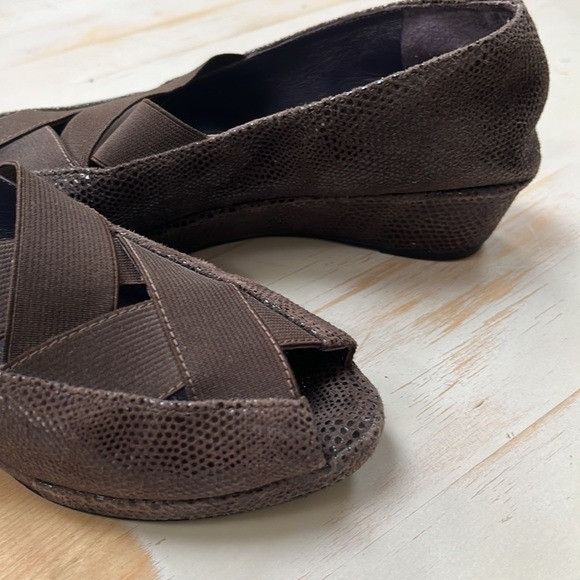 vaneli wedges