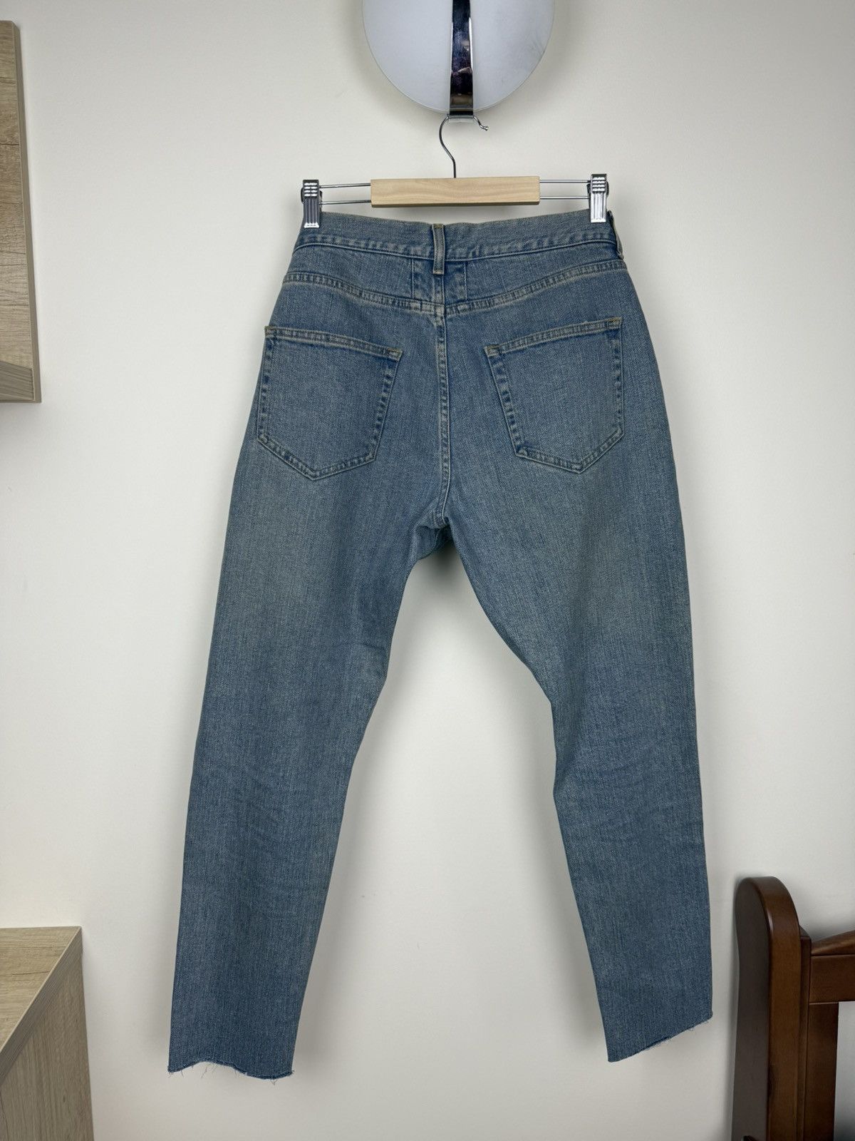 Saint Laurent Paris Saint Laurent Paris Distressed Light Wash Denim Jeans Size36 Size US 36 / EU 52 - 3 Thumbnail
