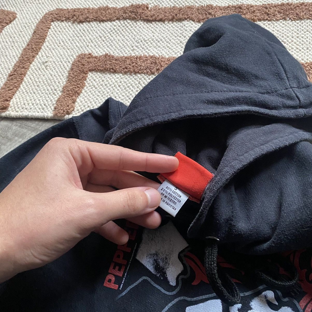 Band Tees VINTAGE RED HOT CHILI PEPPERS BLOOD SUGAR SEX MAGIK HOODIE Size US S / EU 44-46 / 1 - 4 Thumbnail
