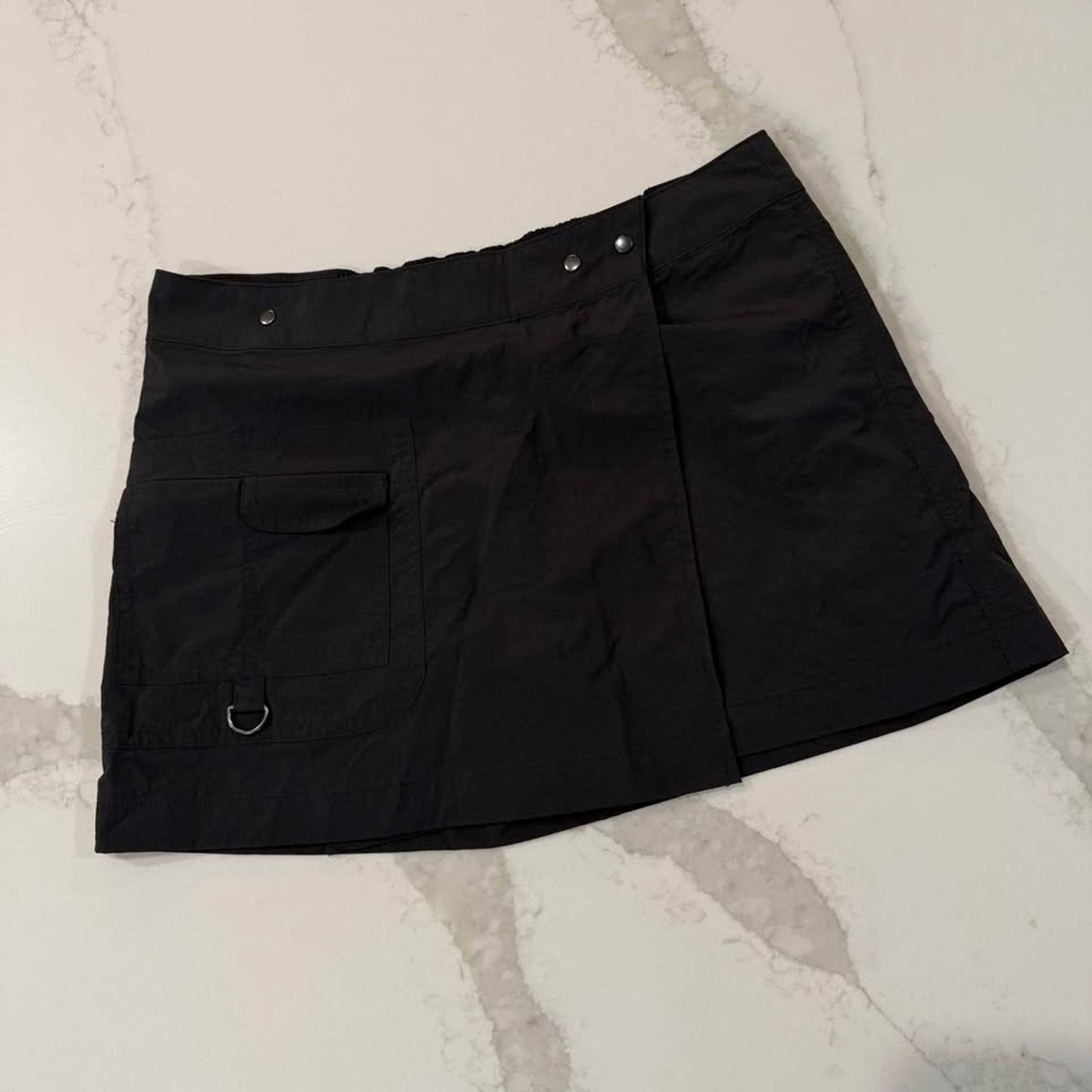 Urban Outfitters Urban Outfitters Micro Utility Wrap Cargo MiniSkirt Womens 8 Size 30" / US 8 / IT 44 - 1 Thumbnail