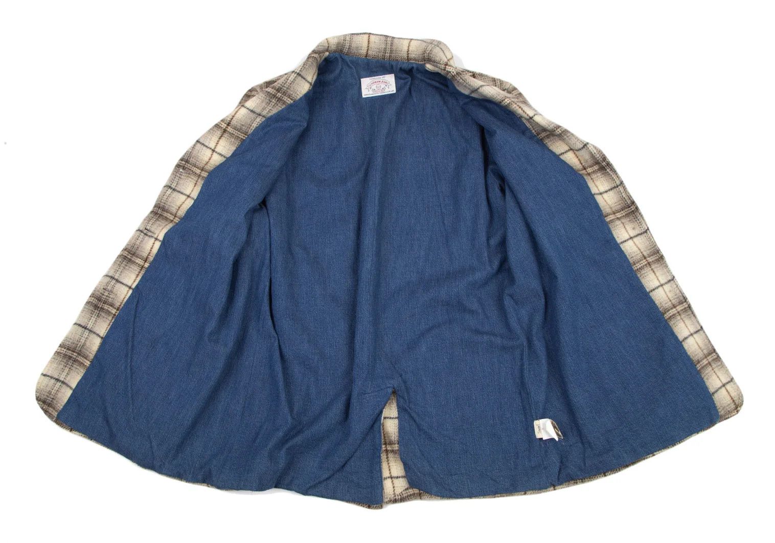 Armani Check Wool Blend Jacket in Cream, Size 42 Size US XXS / EU 40 - 11 Thumbnail