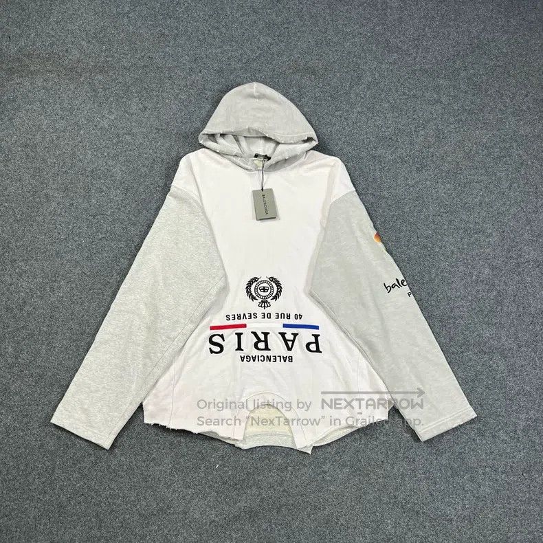 Balenciaga Balenciaga Reversed Hooded Sweatshirt Size US M / EU 48-50 / 2 - 1 Thumbnail
