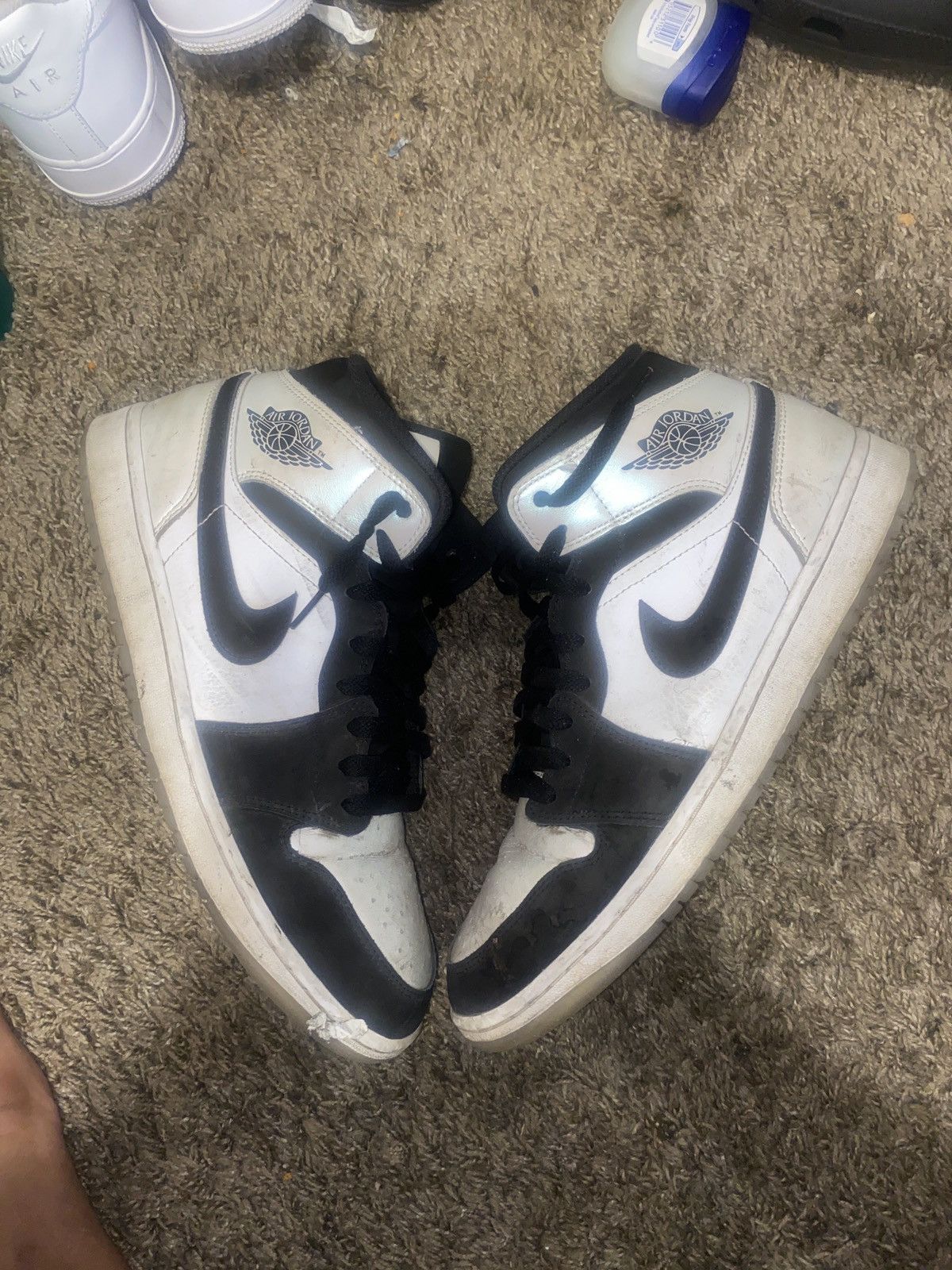 Jordan Brand Jordan 1 mid Diamond Size US 11 / EU 44 - 1 Thumbnail
