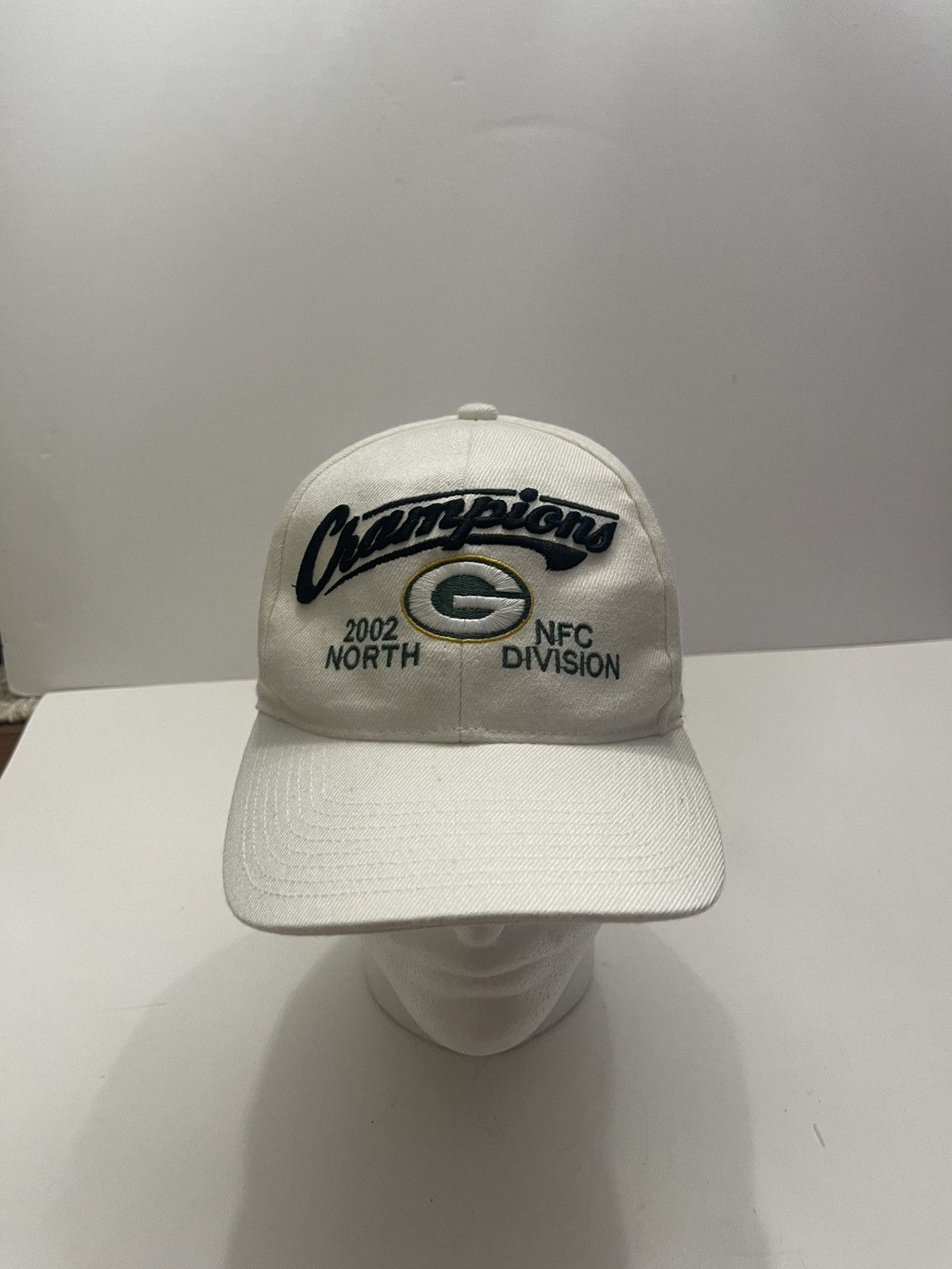 Reebok VTG Green Bay Packers 2002 NFC NORTH DIVISION Champions Hat Size ONE SIZE - 1 Thumbnail