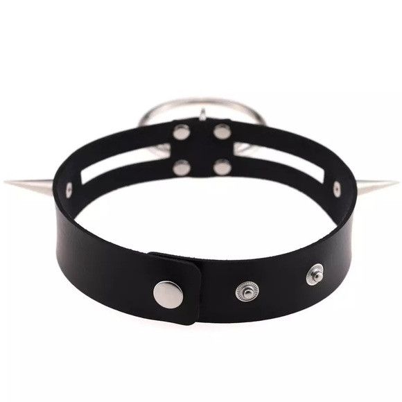 Other Women Black Collar Goth Pendant Choker Necklace Size ONE SIZE - 2 Thumbnail