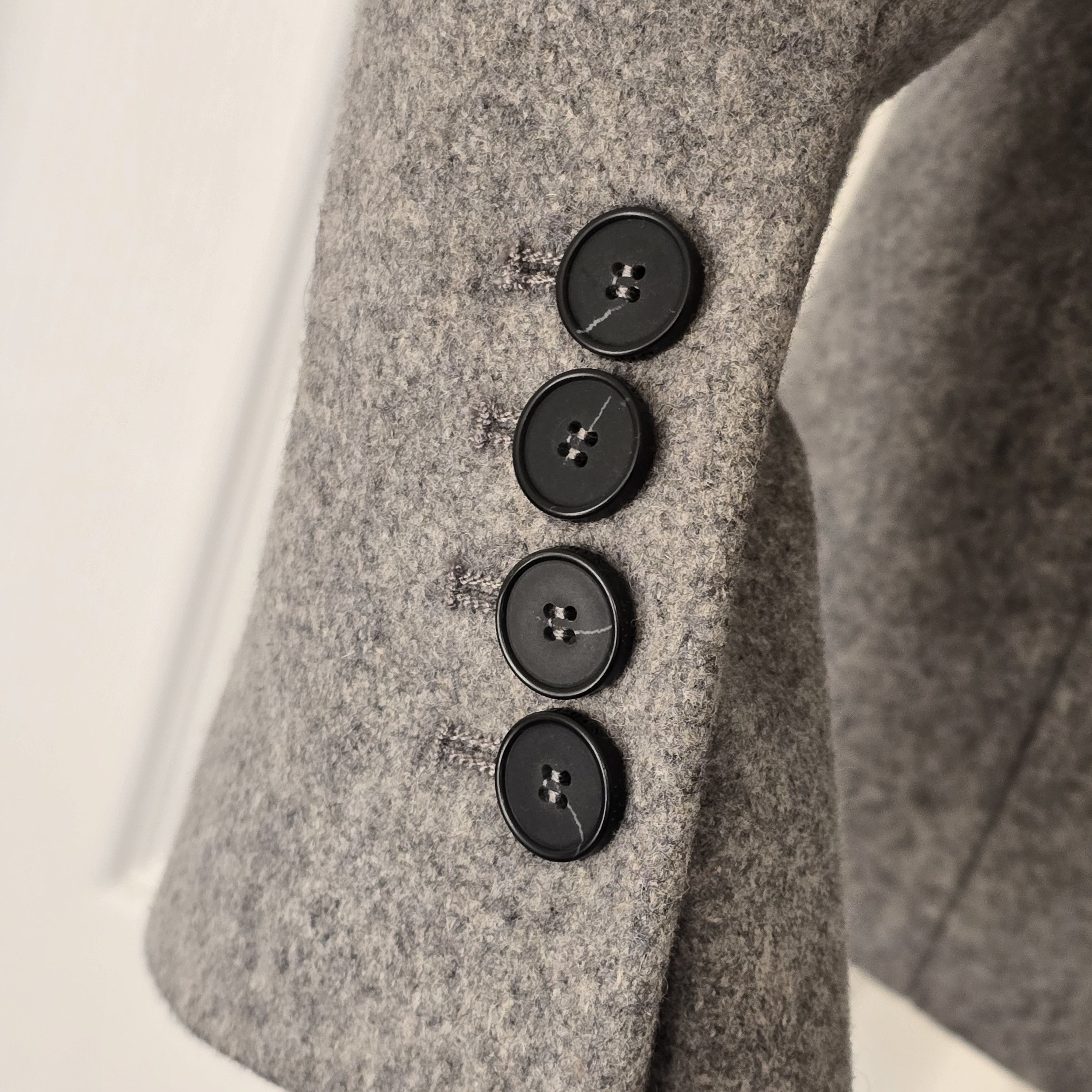 Sandro Wool dinner jacket w/ leather trim Size 46R - 7 Thumbnail