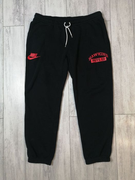 stranger things nike sweatpants