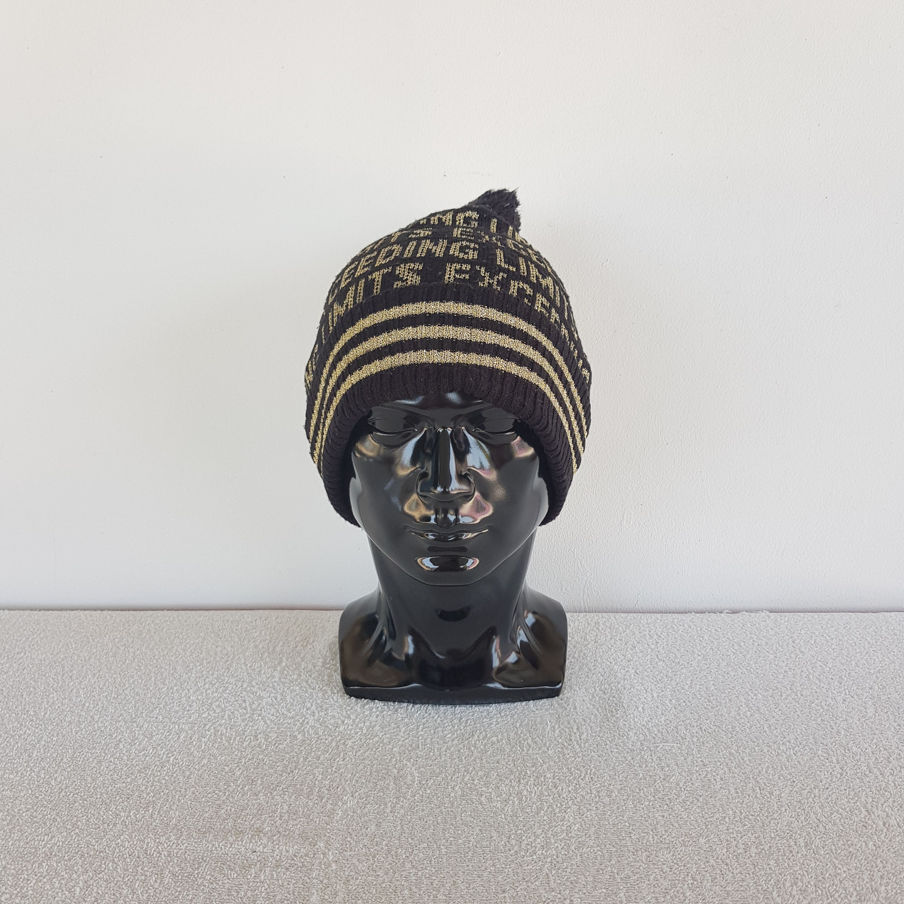 Adidas Vintage Adidas Beanie Limits Exceeding Pom Pom Snow Caps Hat Size ONE SIZE - 2 Thumbnail