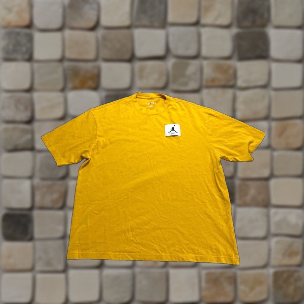 Jordan Brand Air Jordan Shirt Mens Medium Yellow Cotton Pullover Size US M / EU 48-50 / 2 - 1 Thumbnail
