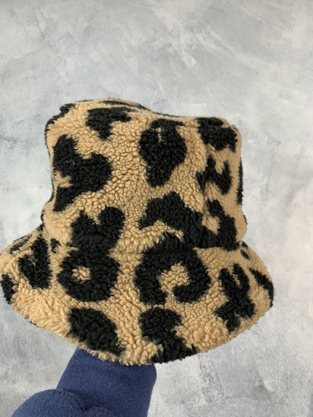 Japanese Brand × Vintage Vintage Y2K Deep pile fleece leopard bucket hat streetwar Size ONE SIZE - 2 Thumbnail