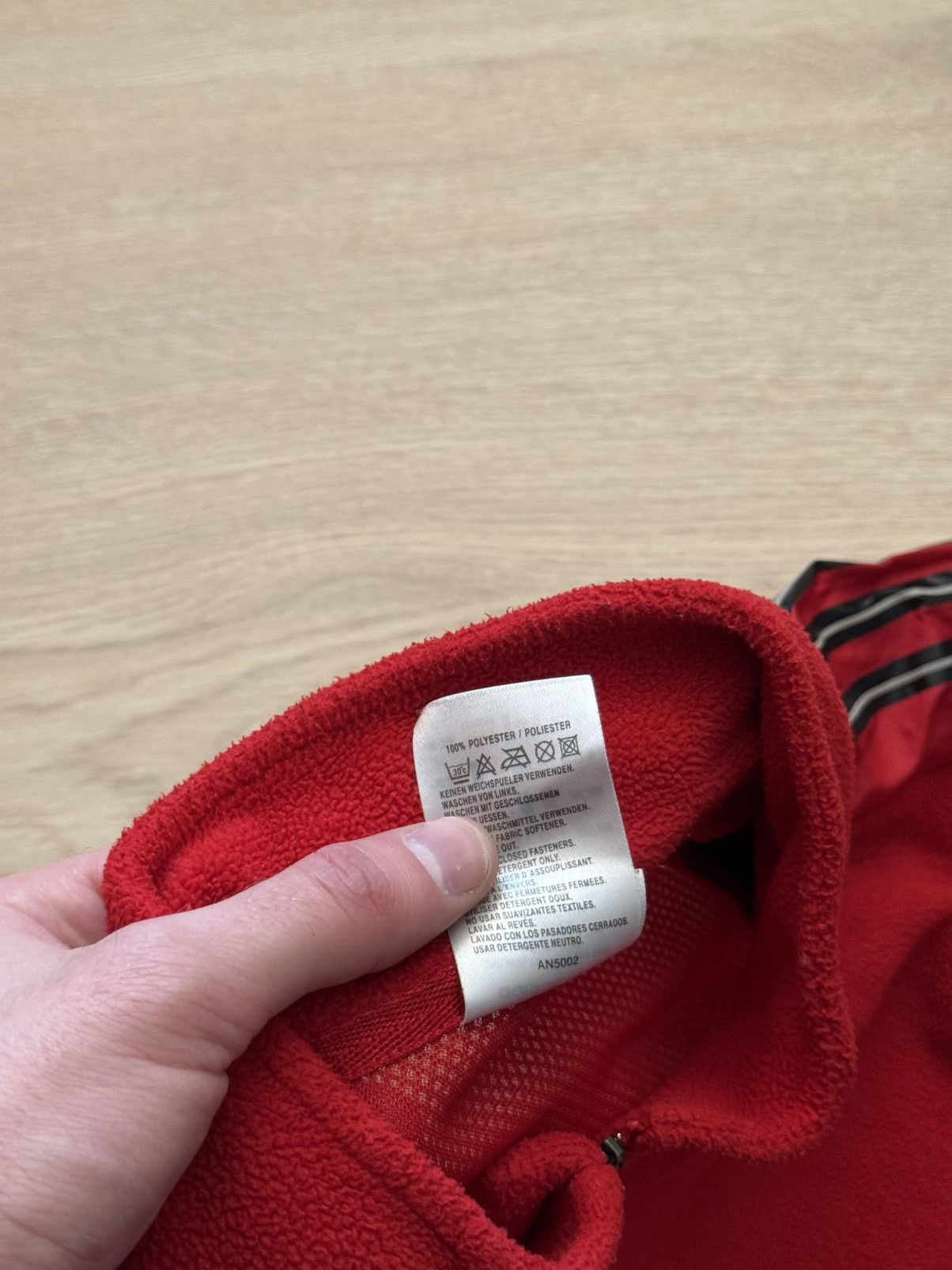 Vintage Vintage 00’s 2003 Adidas y2k Japanese Red Fleece Long Sleeve Size US M / EU 48-50 / 2 - 6 Thumbnail