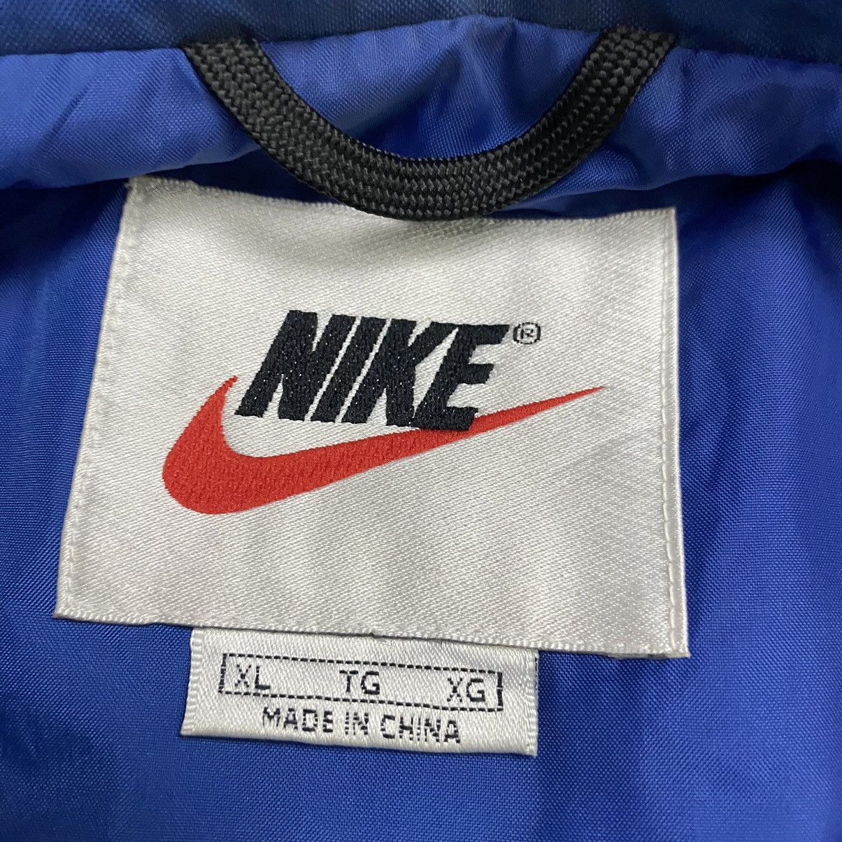 Nike × Vintage 【Rare】90's NIKE Silver Tag Embroidered Logo Nylon Jacket Size US XL / EU 56 / 4 - 14 Thumbnail