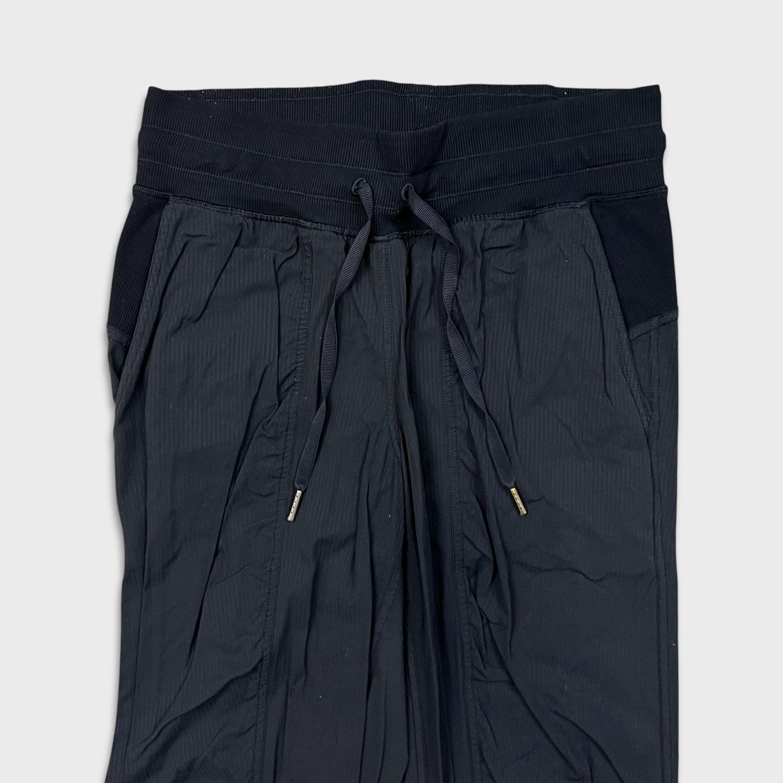 Lululemon Lululemon Dance Studio Jogger Mid Rise Taper Leg Pants Size 28" / US 6 / IT 42 - 2 Thumbnail