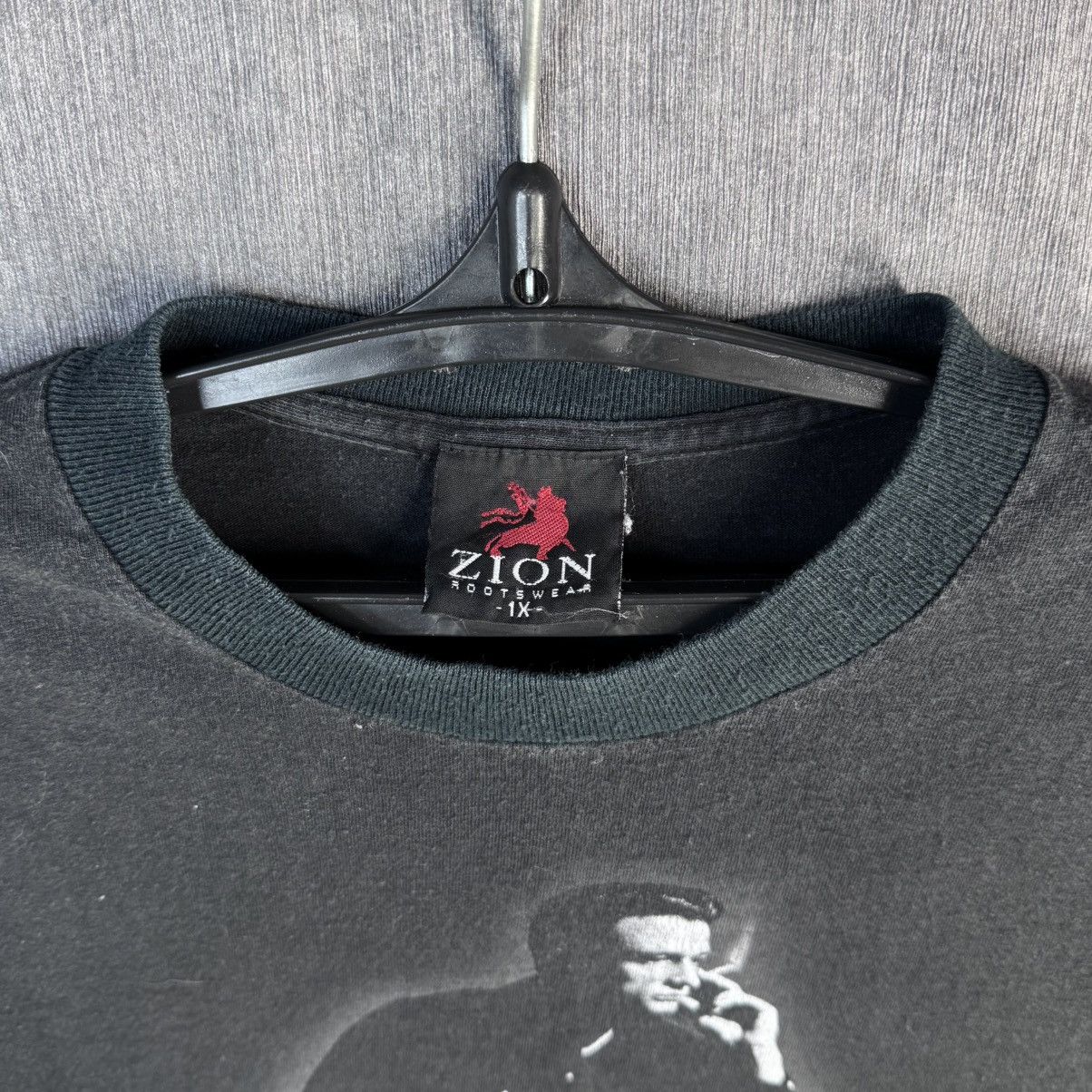 Vintage Vintage Johnny Cash 2004 t shirt zion Country Rock Band Tee Size US XL / EU 56 / 4 - 5 Thumbnail