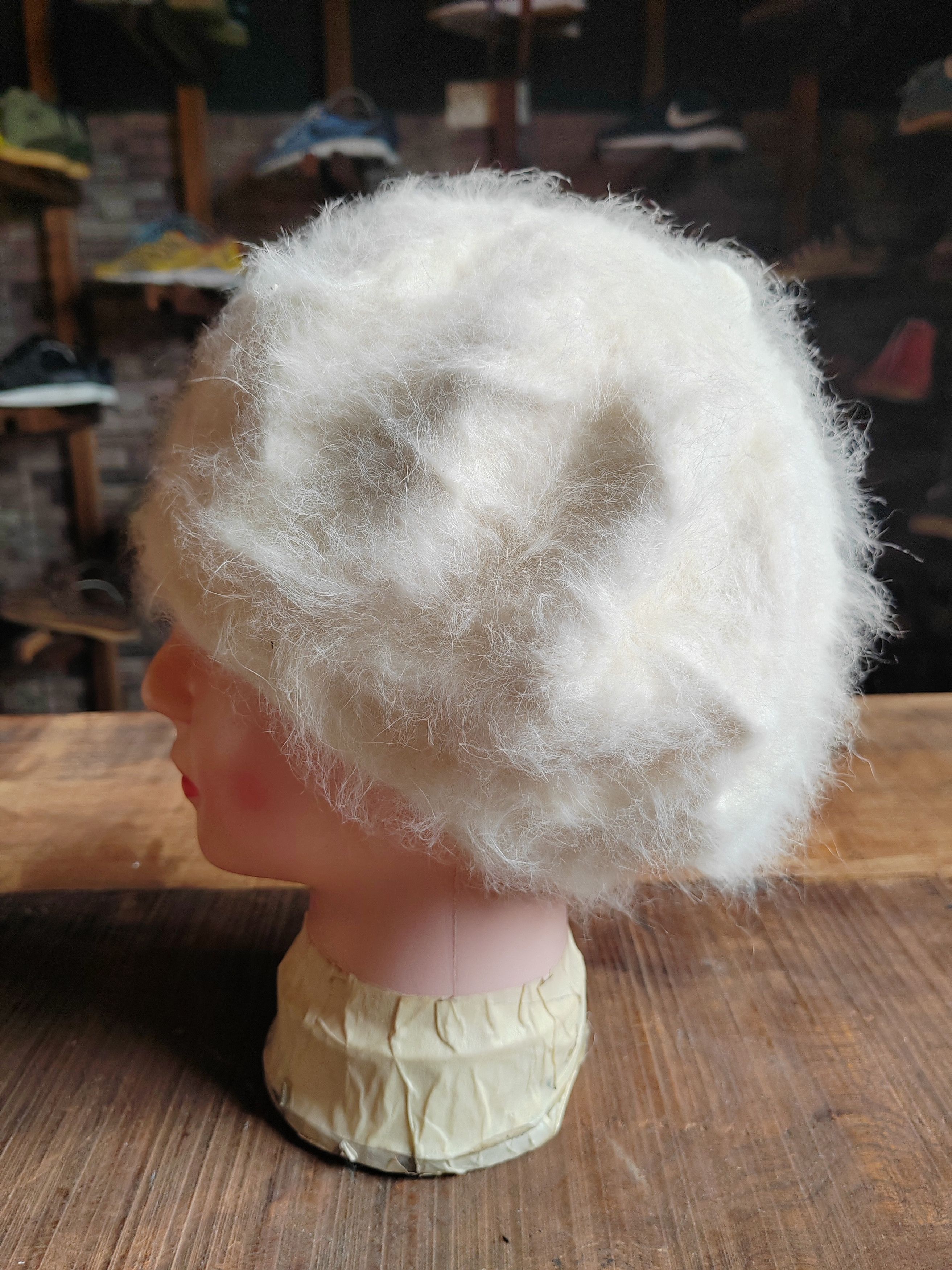 If Six Was Nine Vintage Japanese Fur Spike Punk Japanese Style Beanie Hat Size ONE SIZE - 3 Thumbnail