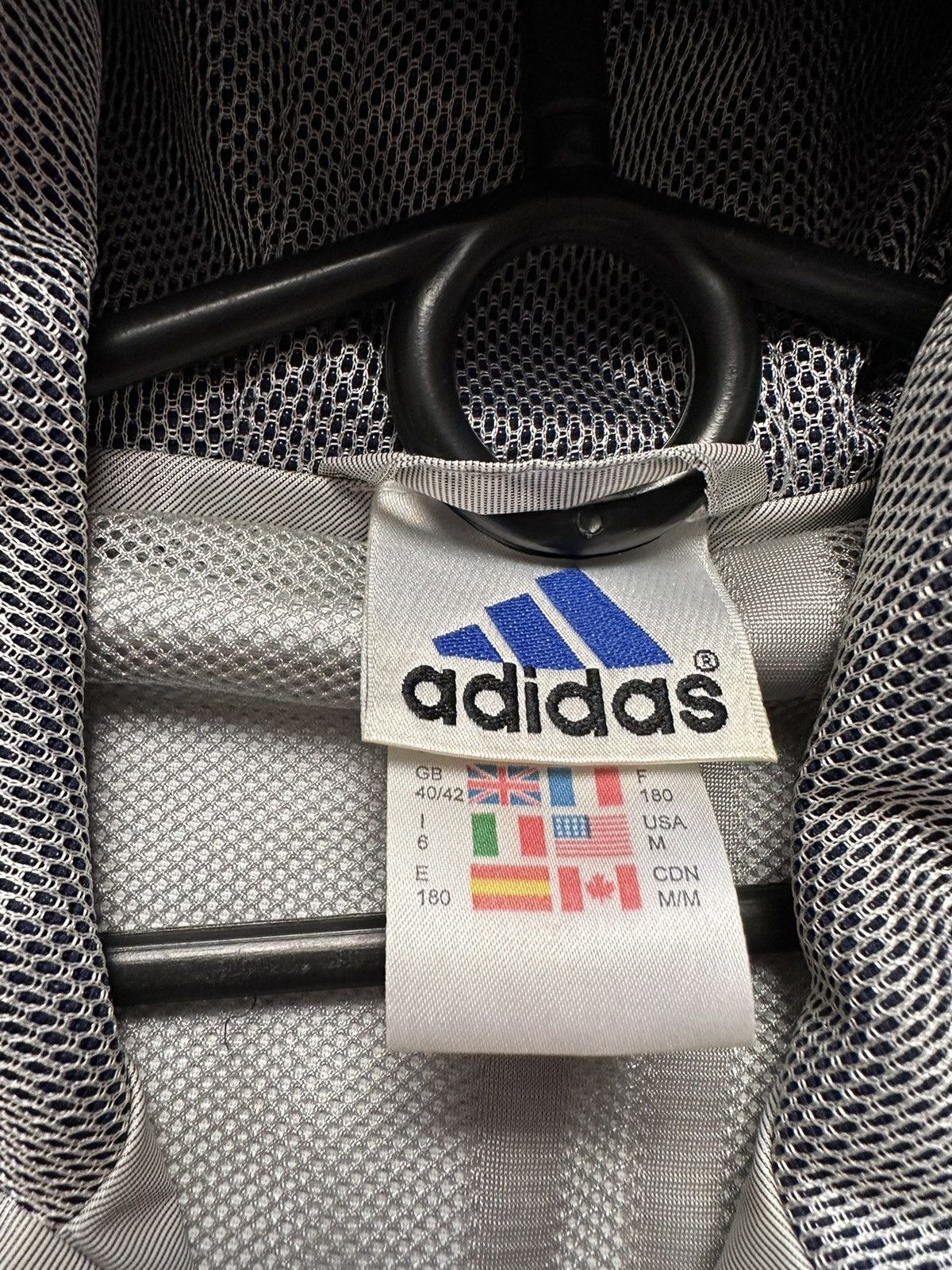Adidas × Vintage Vintage adidas light jacket size M/L logo Size US M / EU 48-50 / 2 - 6 Thumbnail