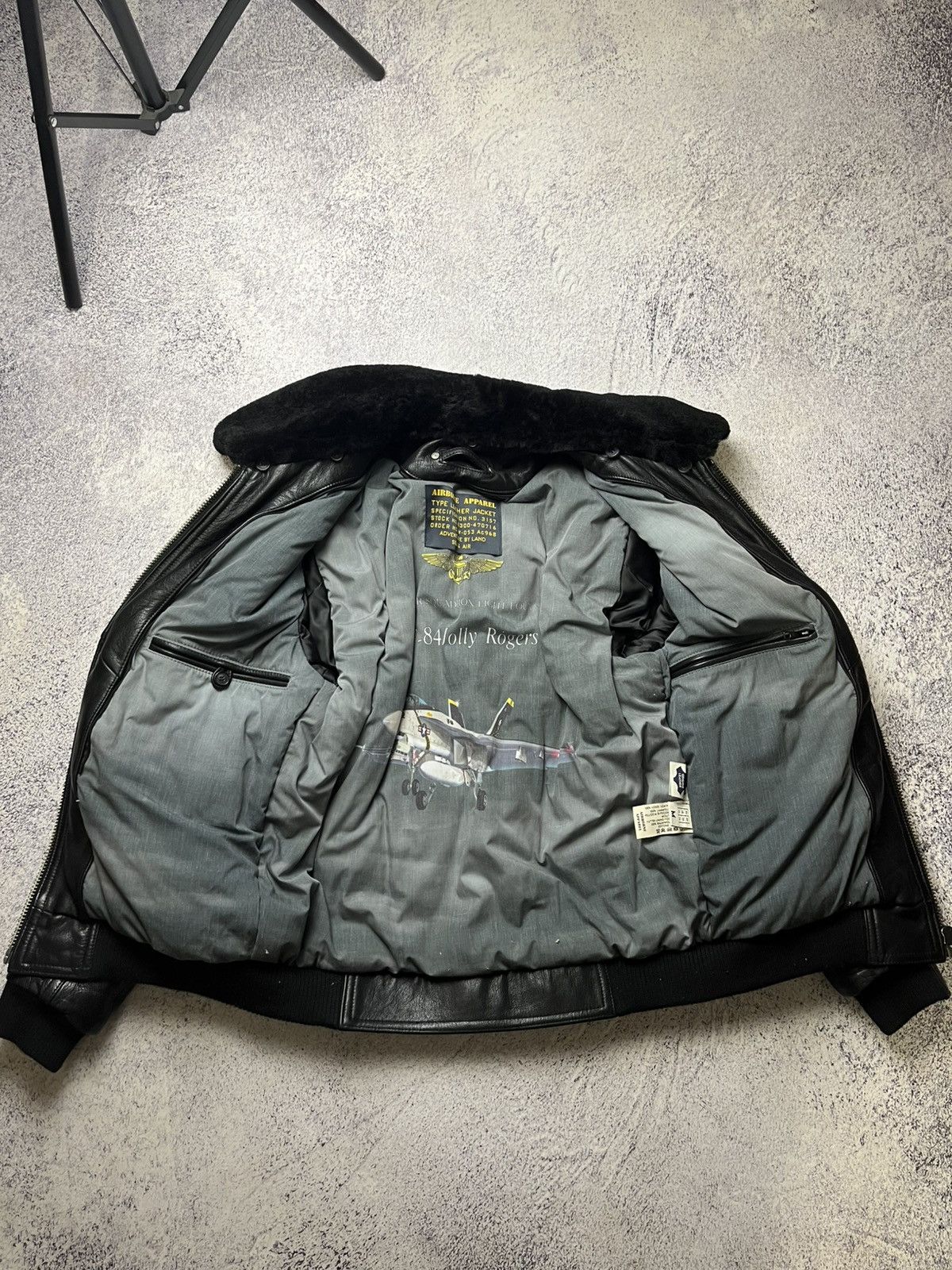 Vintage Vintage Leather Bomber Jacket Top Gan B3 Avirex Y2K Rare Size US M / EU 48-50 / 2 - 15 Thumbnail