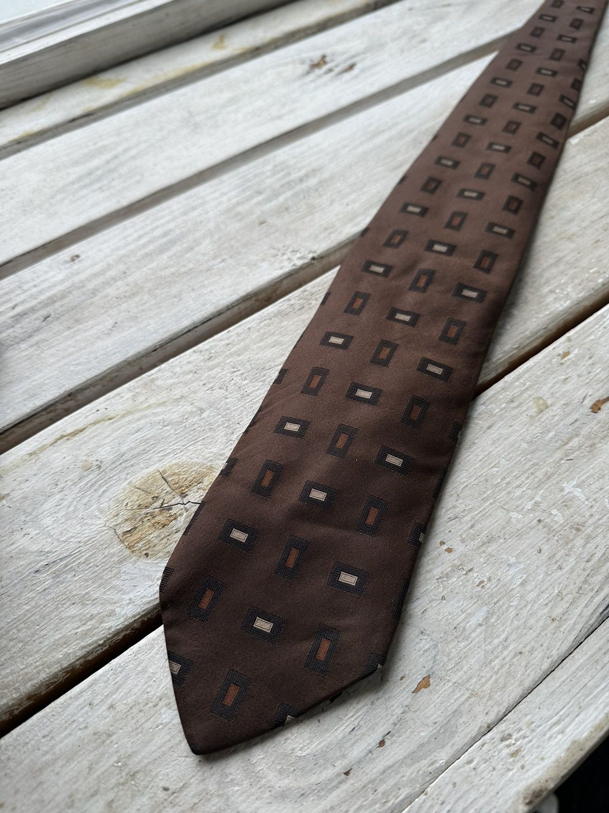 Designer × Hugo Boss 🚨RARE Hugo Boss Tie old money style Burgundy luxury monogram Size ONE SIZE - 5 Thumbnail