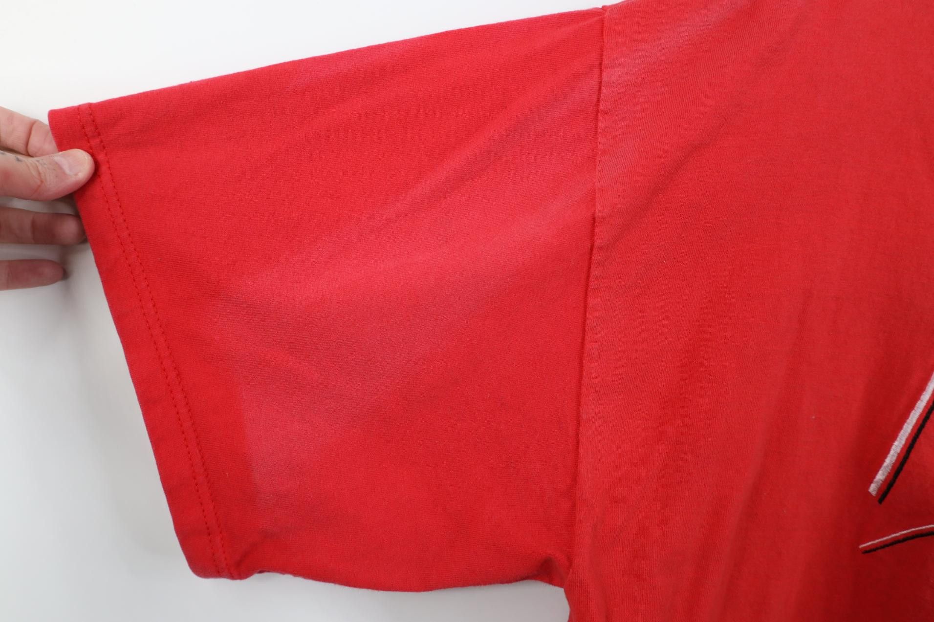 Vintage Vintage 90s Detroit Red Wings Hockey T-Shirt Cotton USA Size US XL / EU 56 / 4 - 7 Thumbnail