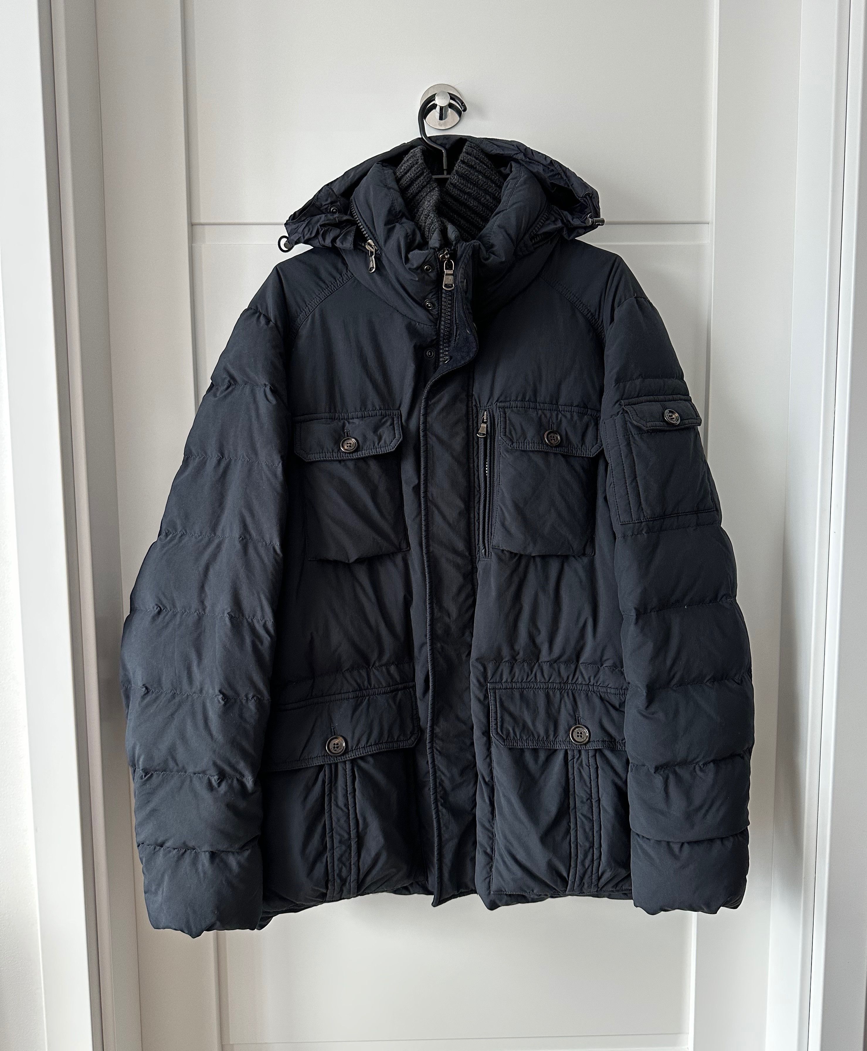 image of Moncler Mathis Giubbotto Down Jacket Coat Hooded in Navy, Men's (Size Large)