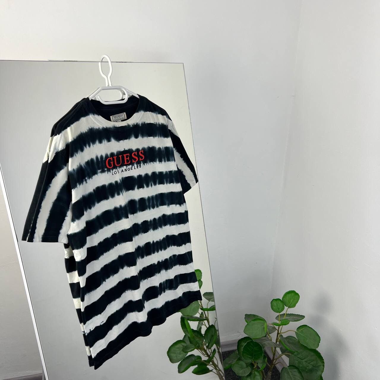 Guess Boxy Fit Guess Striped Vintage Big Embroidered Logo Y2K 