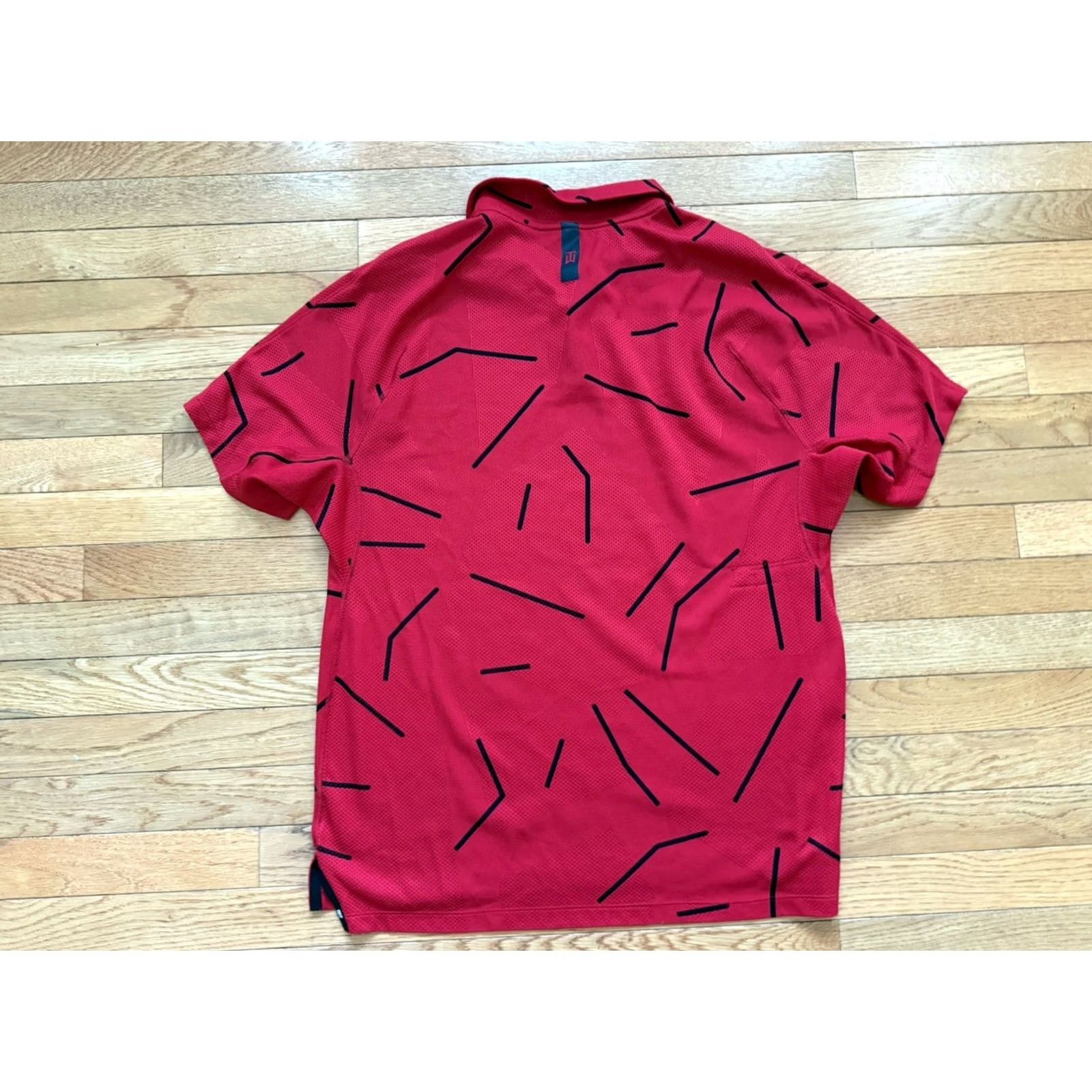 Nike Nike Tiger Woods Dry Fit Golf Polo Red XL Mens Size L CU9784-687 Size US XL / EU 56 / 4 - 2 Thumbnail