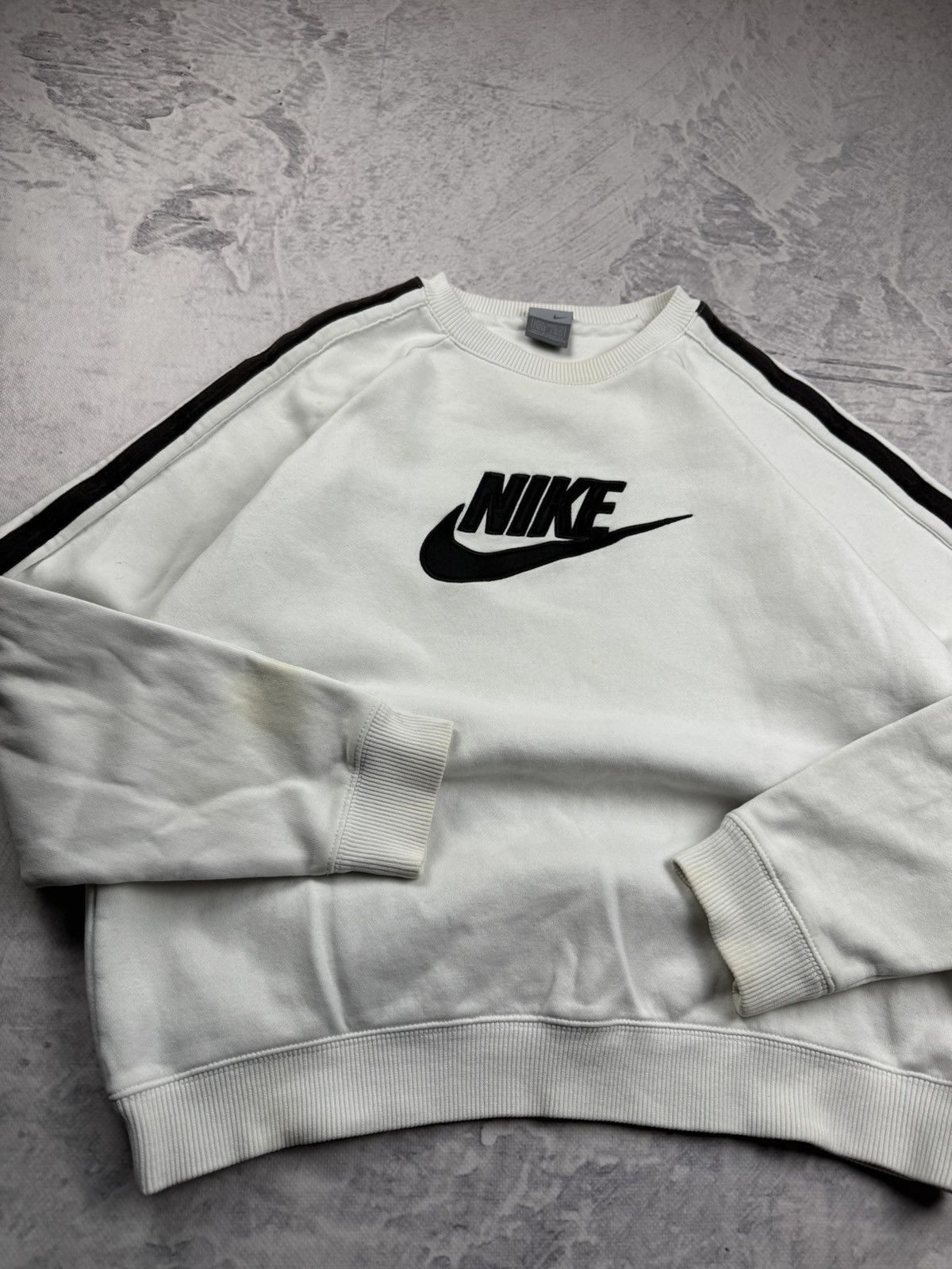 Nike × Vintage NIKE VINTAGE CENTER LOGO OVERSIZE BOXY SWEATSHIRT Size US M / EU 48-50 / 2 - 6 Thumbnail