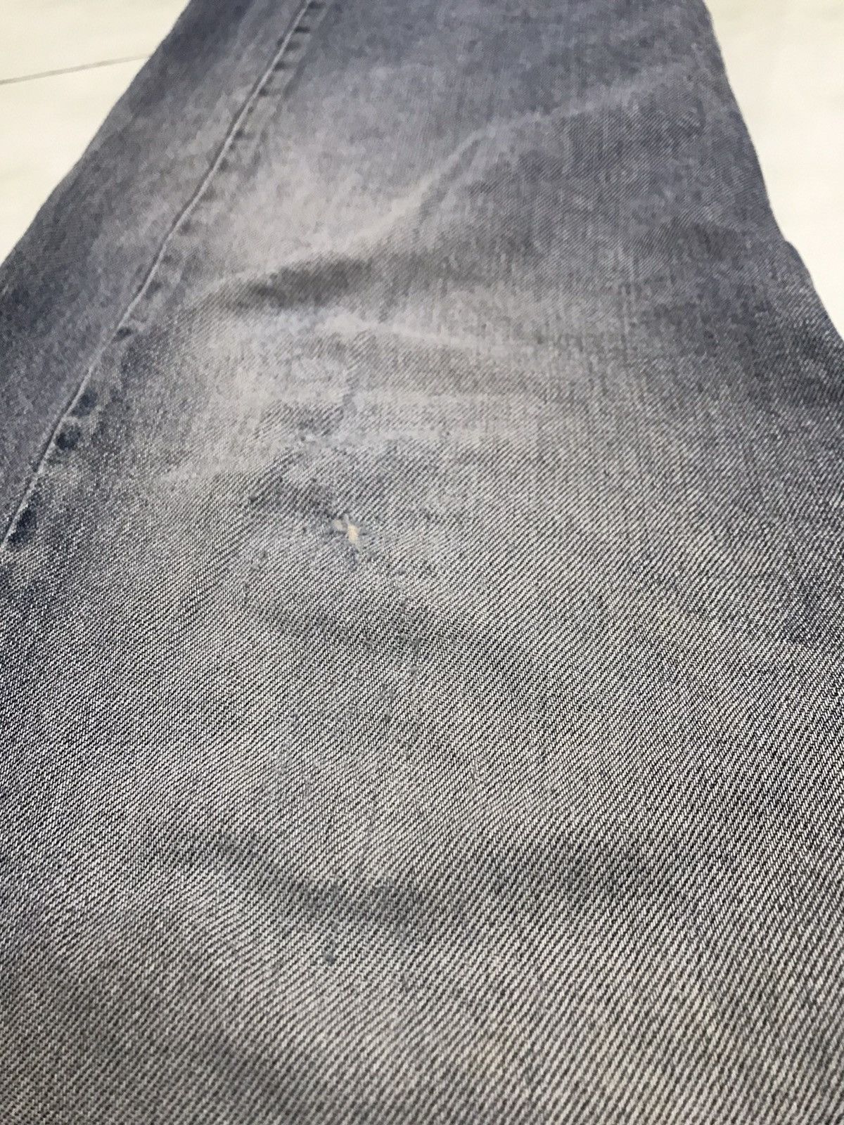 Vintage Vintage Wrangler M1701 Redline Selvedge Distressed Denim Size US 29 - 23 Thumbnail