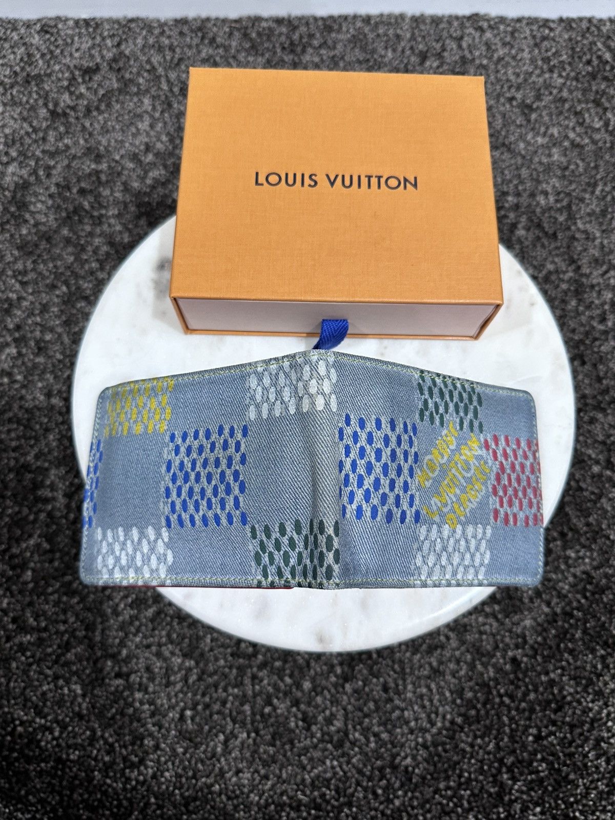 Louis Vuitton Louis Vuitton Pharrell Lovers Denim Damier Multiple Wallet Size ONE SIZE - 4 Thumbnail