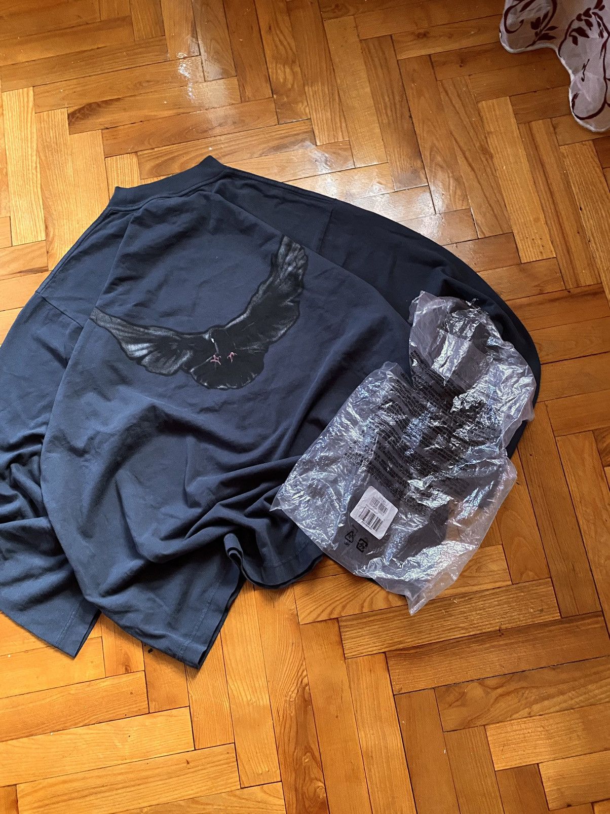 Balenciaga × Gap × Yeezy Blue Yeezy Gap Balenciaga Dove Longsleeve Size US M / EU 48-50 / 2 - 10 Thumbnail