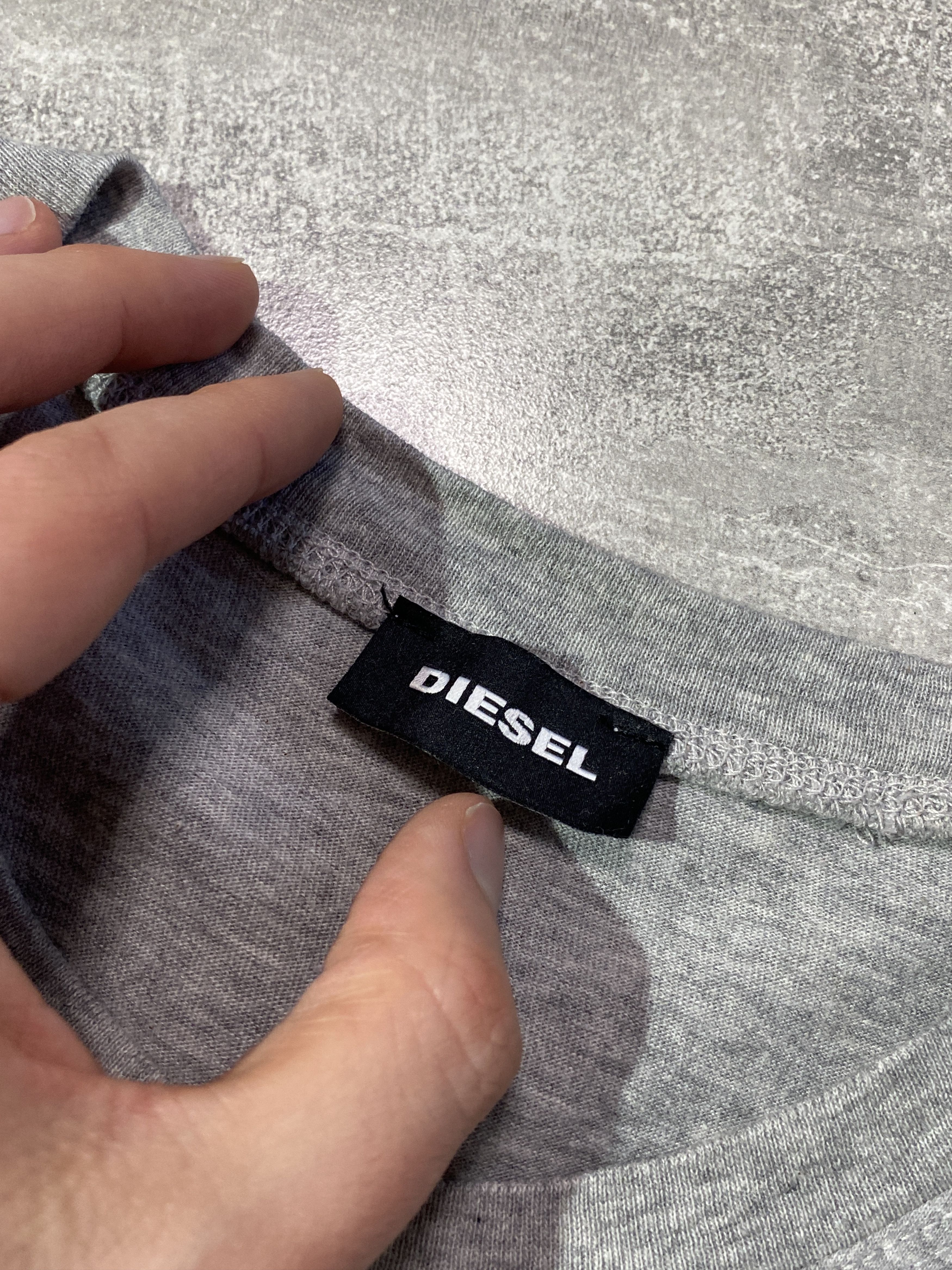 Diesel Vintage Y2K LESEID/DIESEL Reverse Logo T-shirt Size US S / EU 44-46 / 1 - 6 Thumbnail
