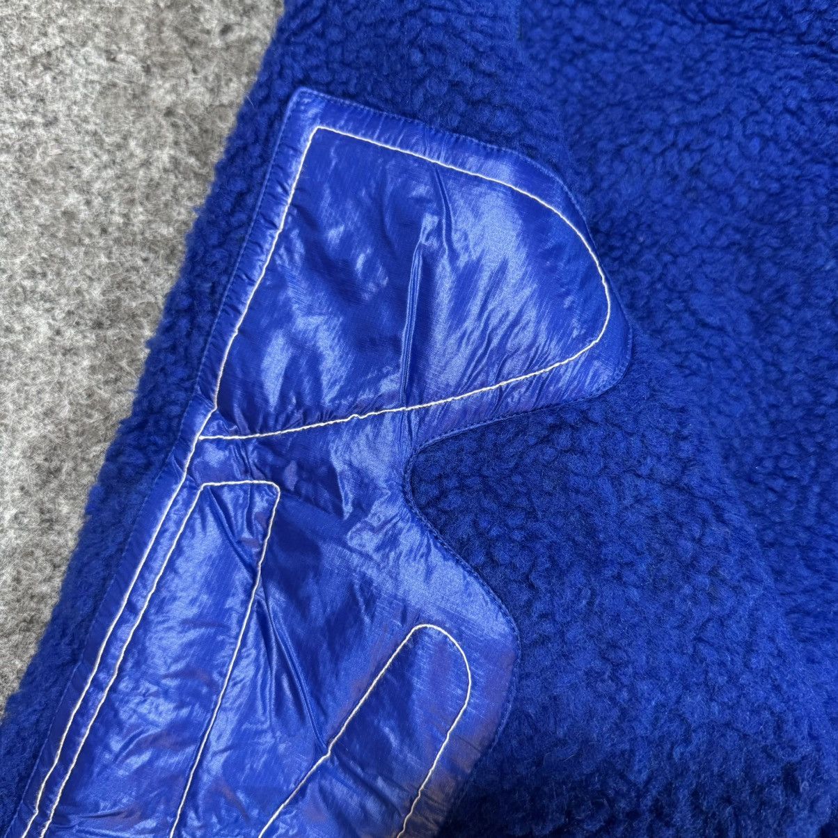 Canada Goose Canada Goose x Pyer Moss Teddy logo-patch fleece hoodie Size US M / EU 48-50 / 2 - 7 Thumbnail