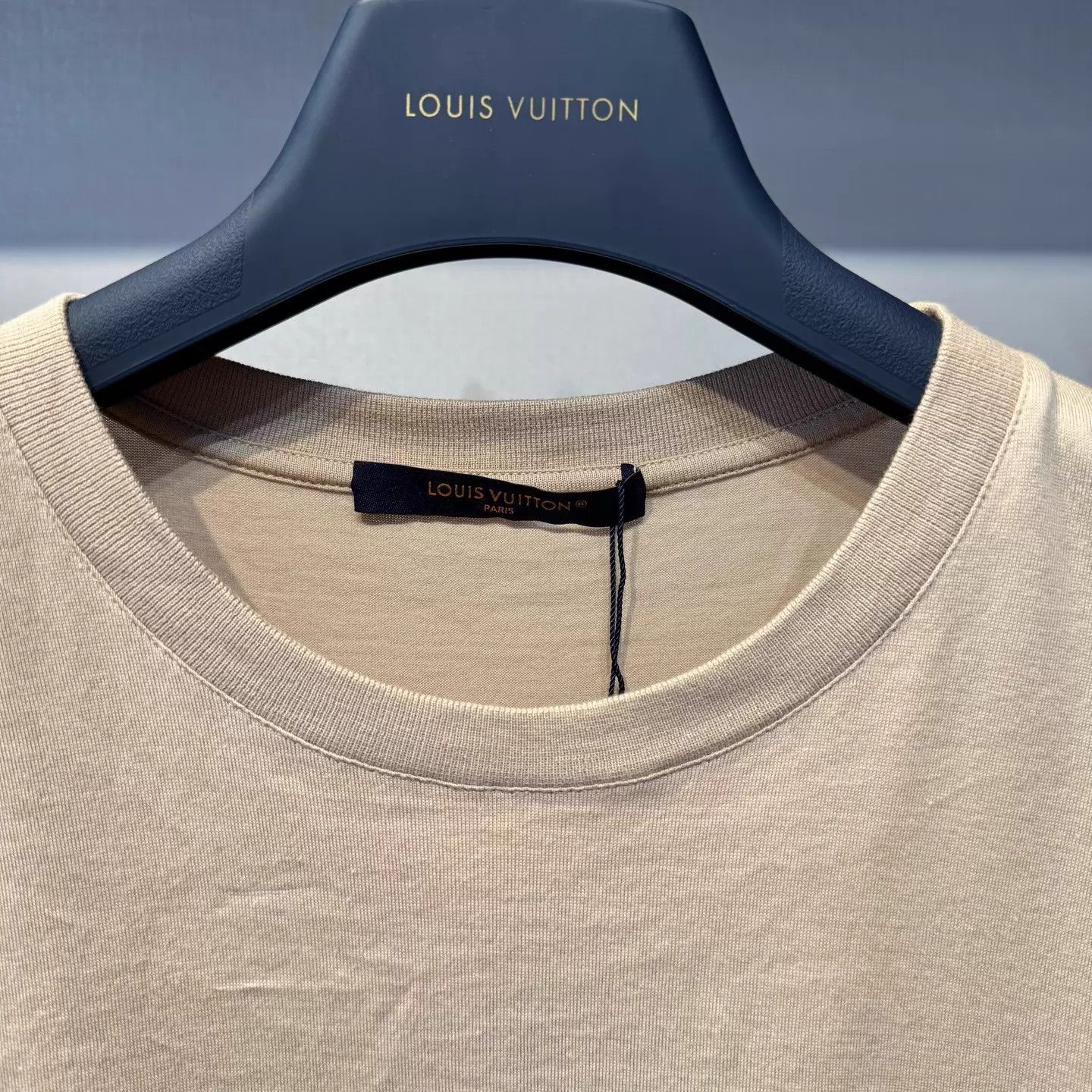 Louis Vuitton Louis Vuitton Brown Knit Logo Short Sleeve T-shirt S New Size US S / EU 44-46 / 1 - 3 Thumbnail