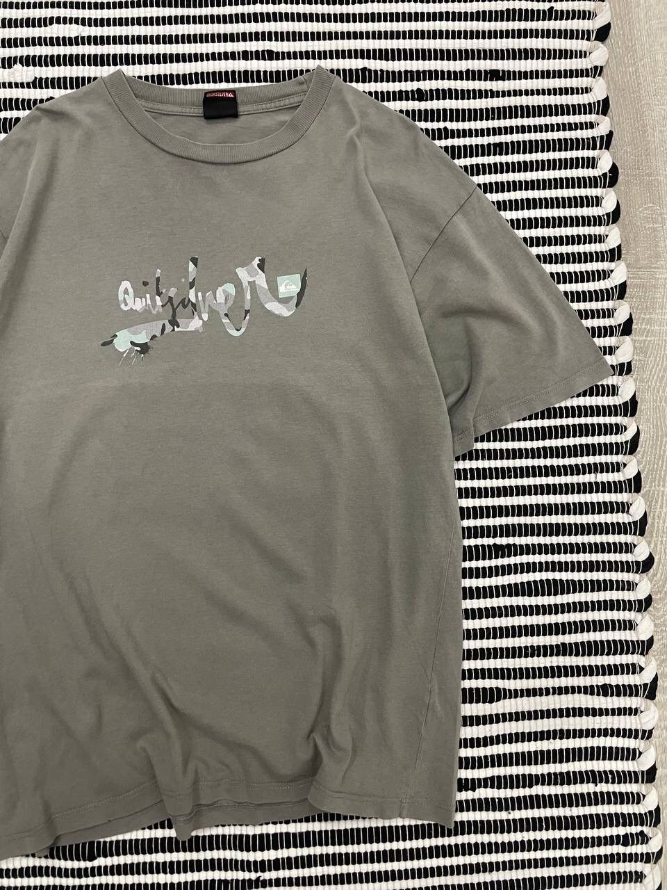 Quiksilver × Vintage Vintage Quicksilver Faded Baggy Tee T-Shirt Y2K Size US L / EU 52-54 / 3 - 3 Thumbnail