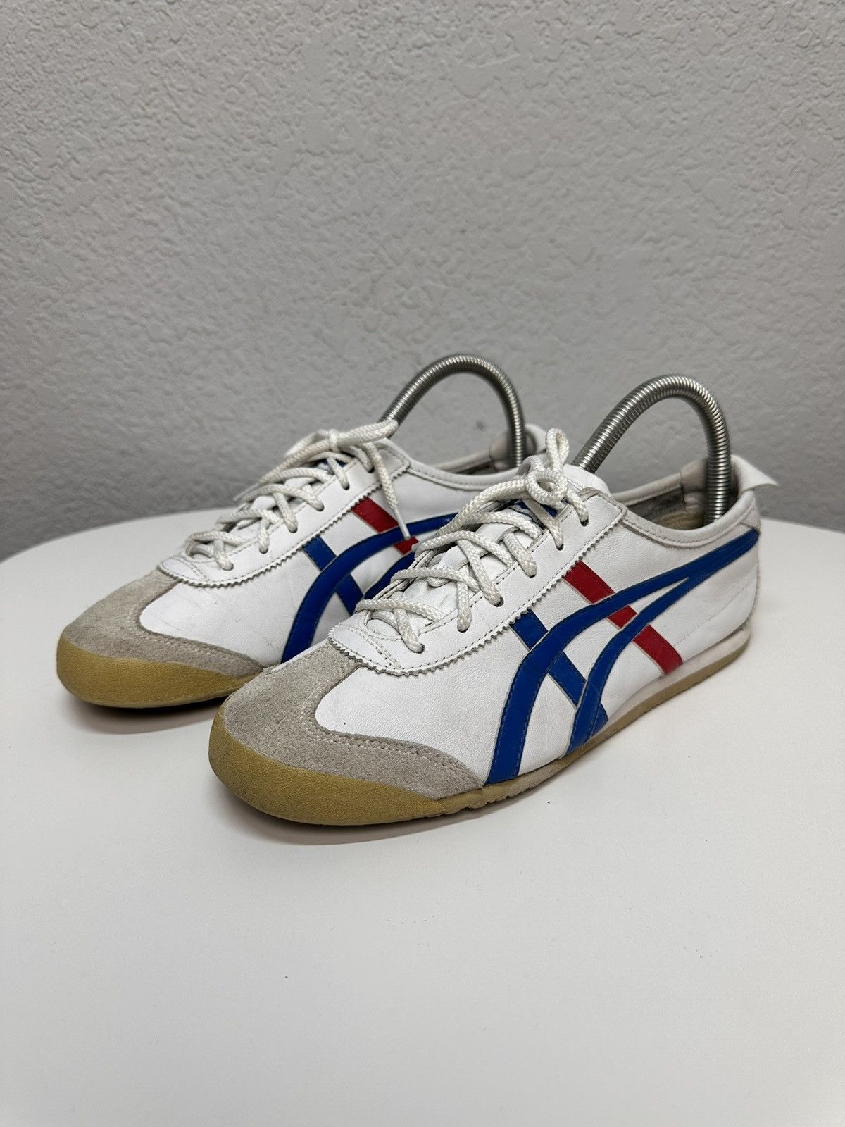 Onitsuka Tiger Onitsuka Tiger Mexico 66 White/Blue/Red Size 39.5 Size US 6.5 / IT 36.5 - 1 Thumbnail