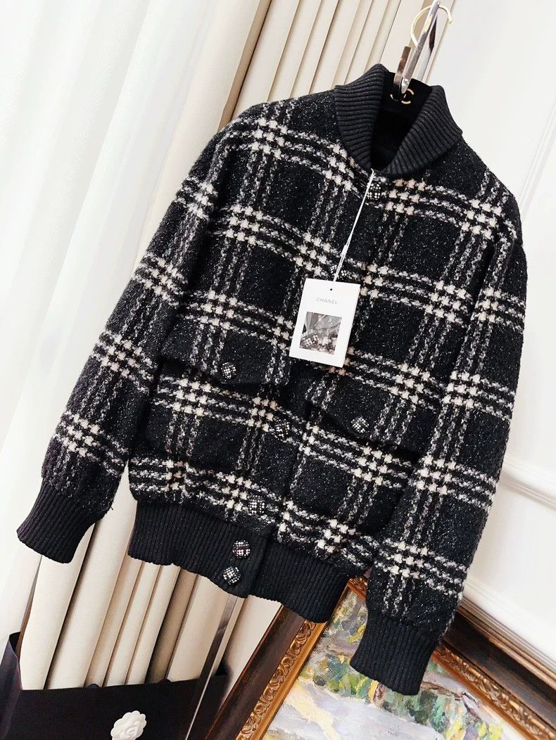 Chanel Chanel 22k autumn and winter show black and white plaid fi Size XS / US 0-2 / IT 36-38 - 1 Thumbnail