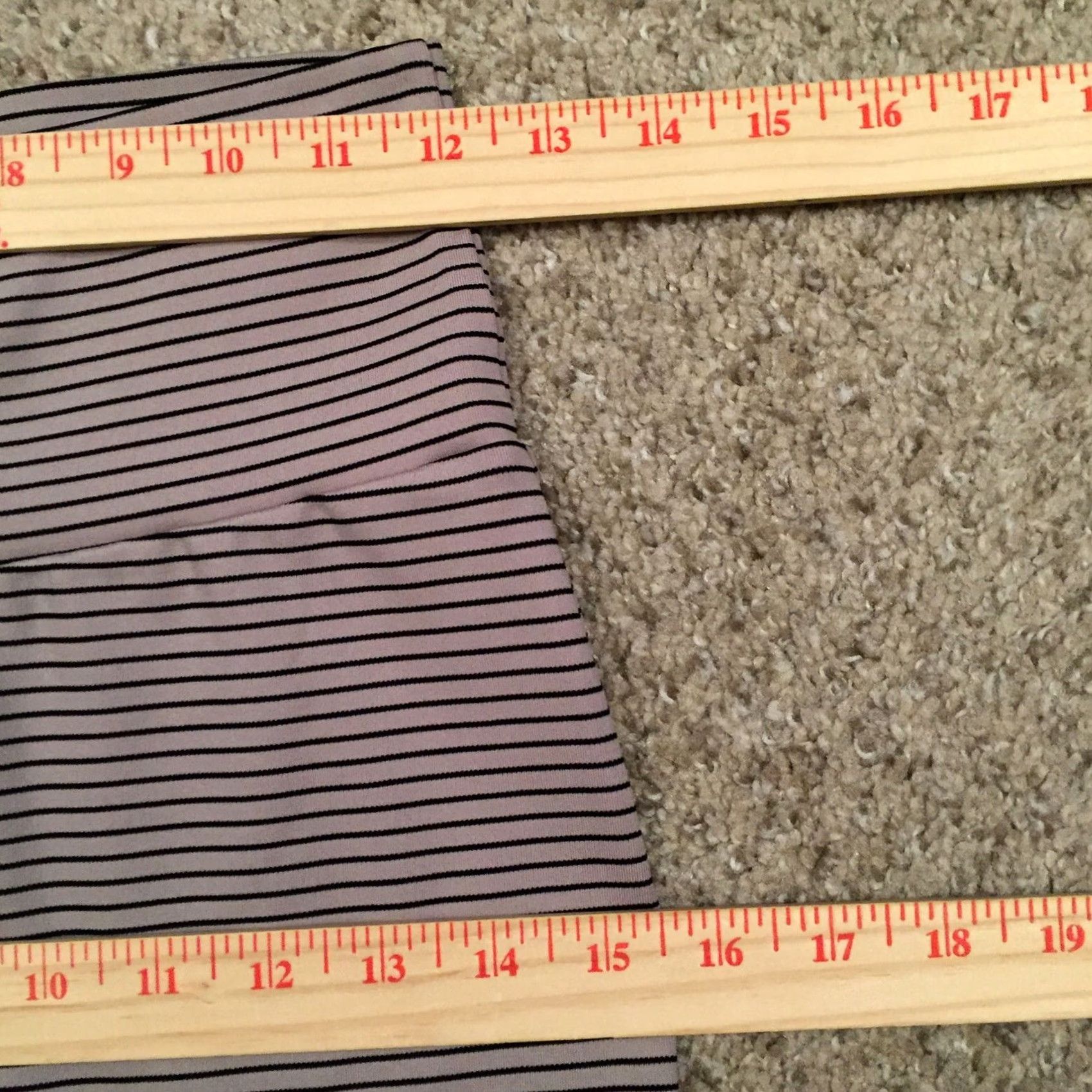 Vintage LuLaRoe Skirt XS Knee Length Gray Striped Unlined Pull On Women Casual Straight & Pencil Vintage No Size 26" / US 2 / IT 38 - 3 Thumbnail