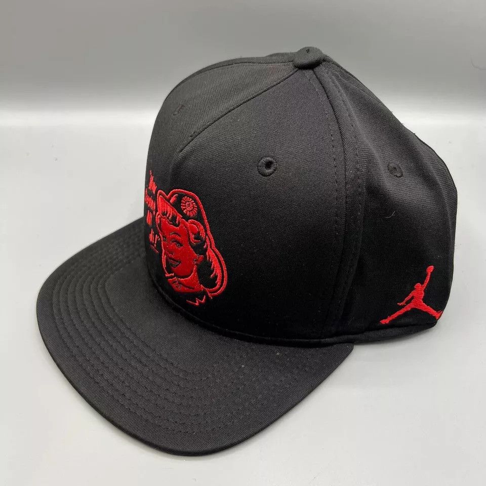 Jordan Brand Air Jordan Hat Men "Now Serving All J's" Snap Back Cap Size ONE SIZE - 2 Thumbnail