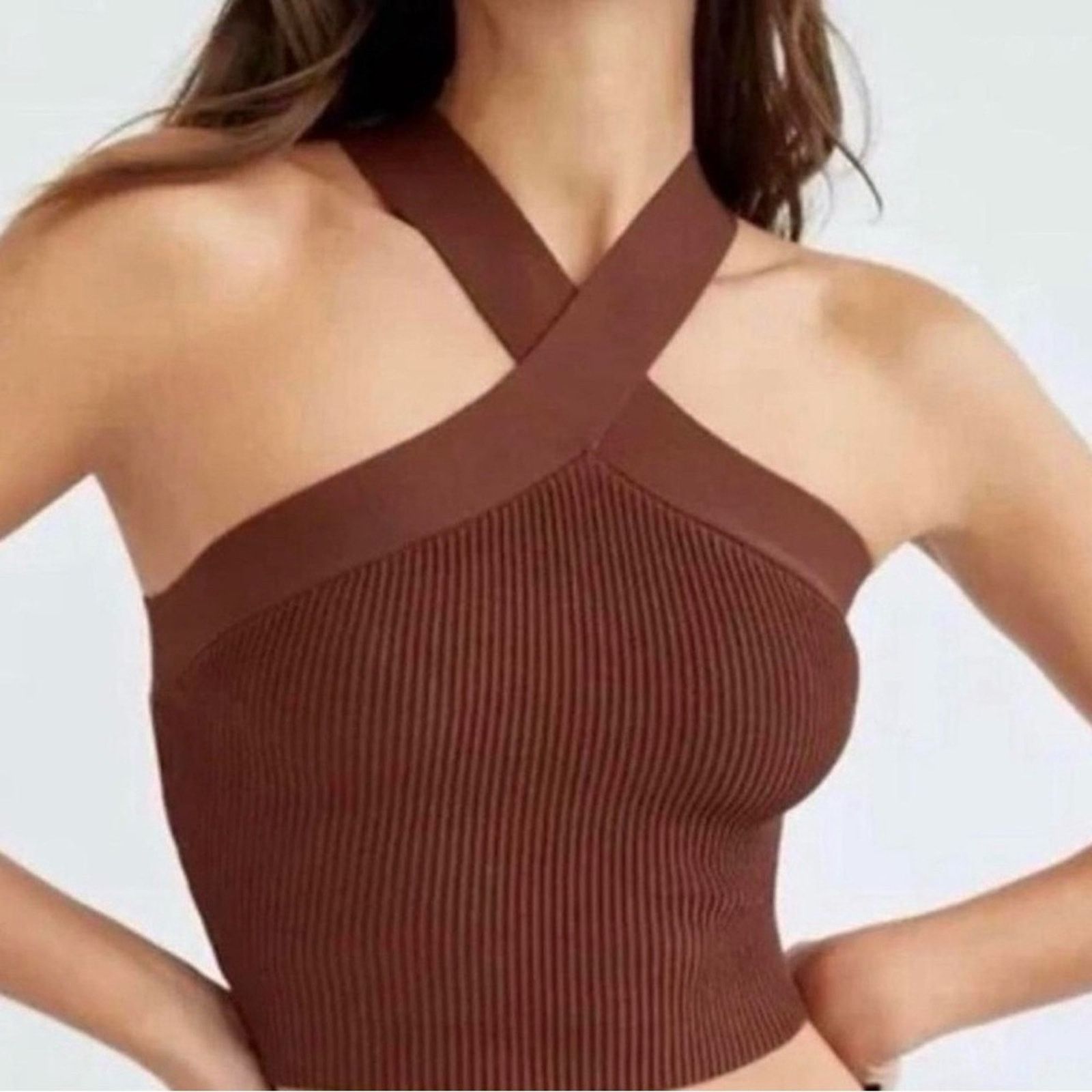 Abercrombie & Fitch Abercrombie & Fitch Ottoman Ribbed Twist Crop Top Womens M Size M / US 6-8 / IT 42-44 - 1 Thumbnail