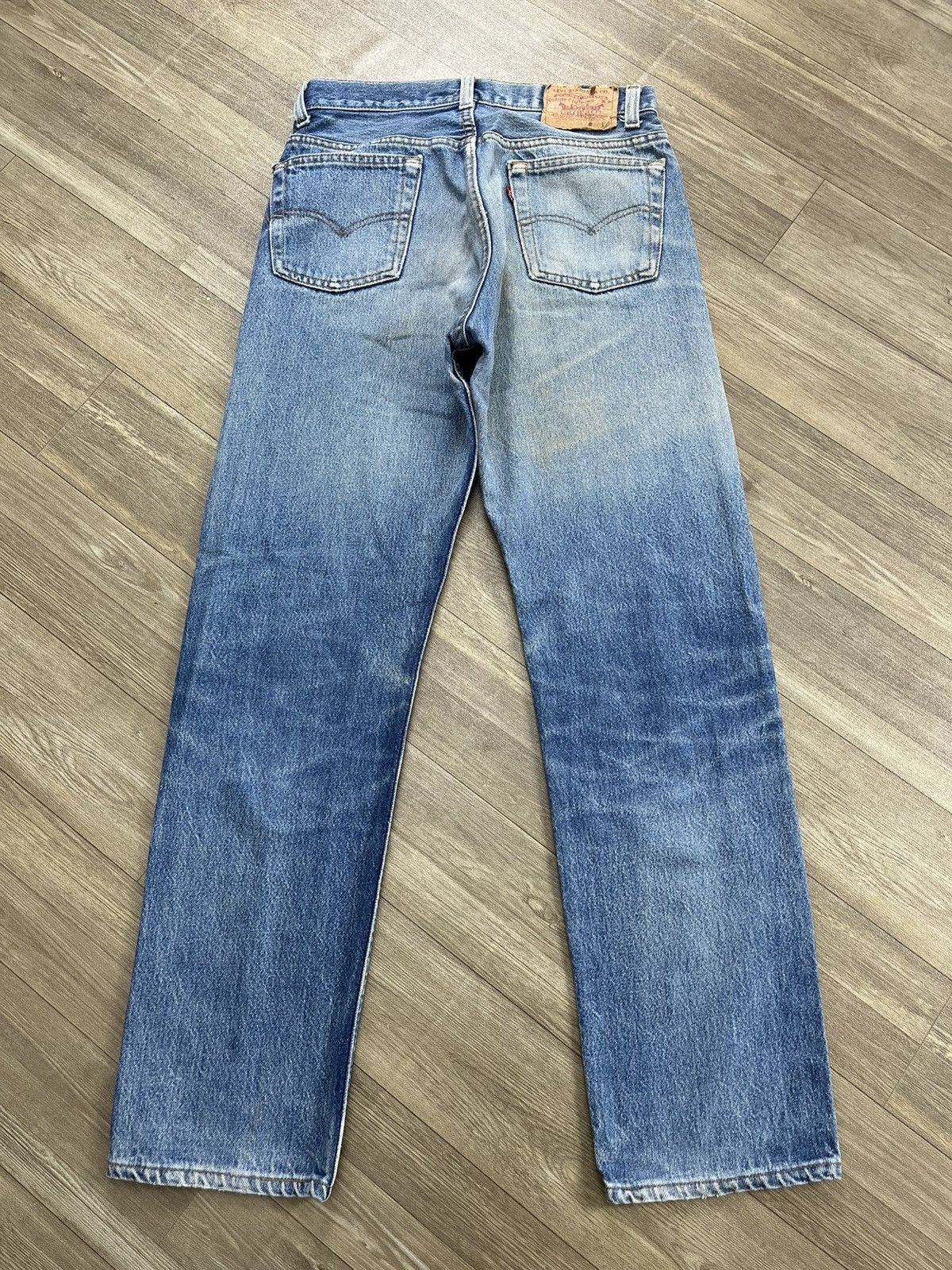 Levi's Vintage Clothing 🇺🇸1990s Vintage Levis 501XX LVC 31x33 Faded Straight Jeans Size US 30 / EU 46 - 19 Thumbnail