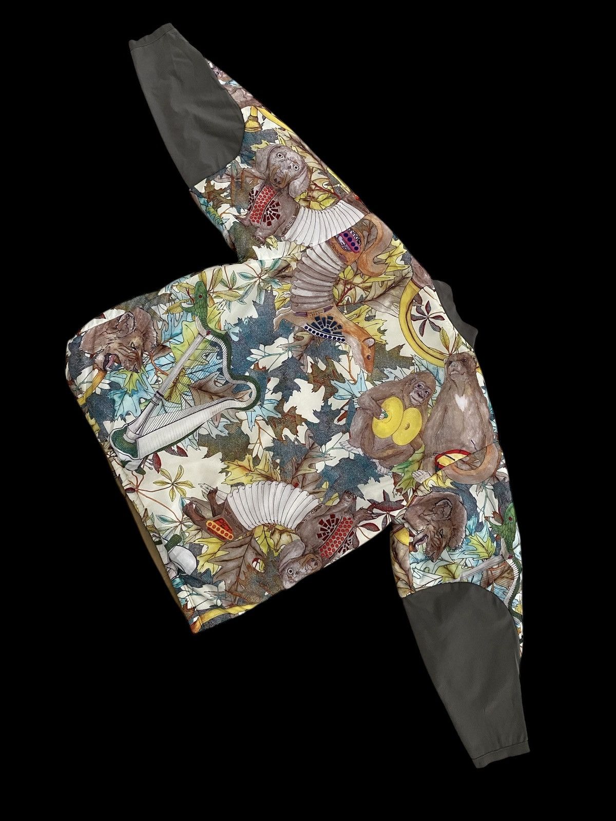 Hysteric Glamour × Japanese Brand 🇯🇵EAR Papillonner Bomber Jacket Animal Motif nice design Size US L / EU 52-54 / 3 - 7 Thumbnail