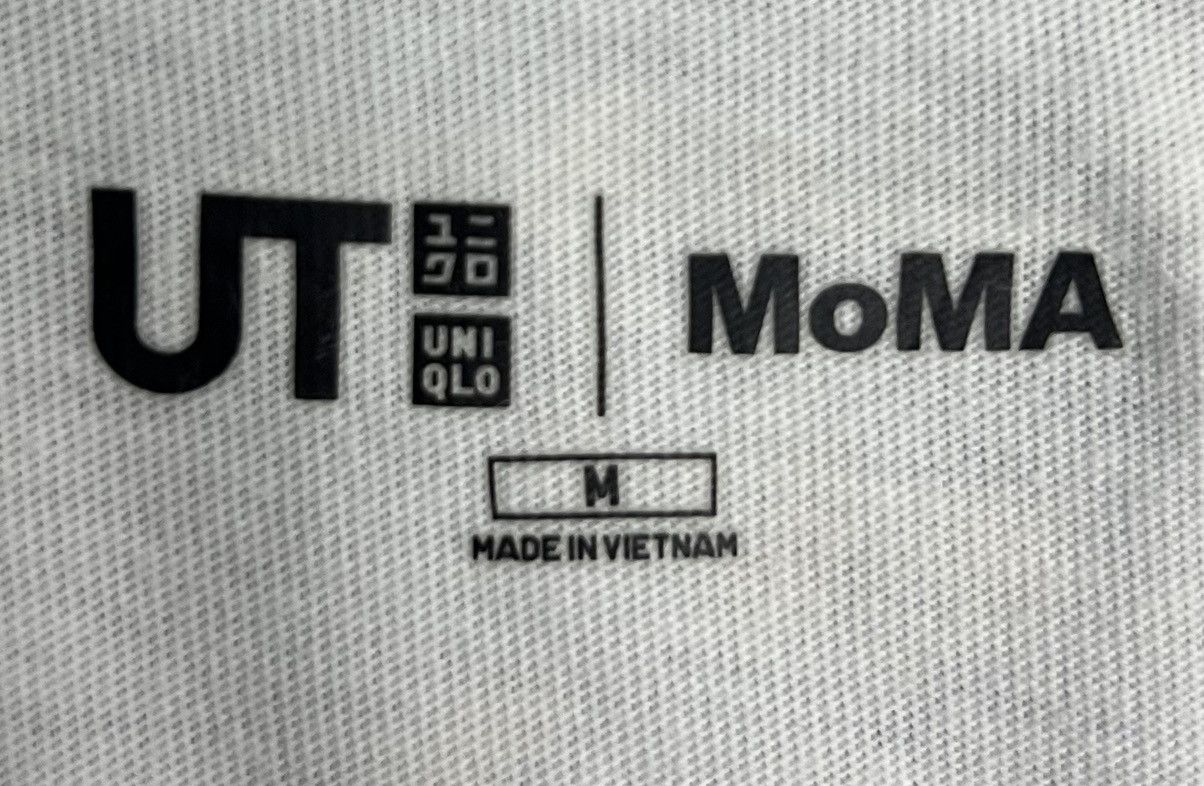 MoMA × Uniqlo UNIQLO MOMA 2022 THE MUSEUM OF MODERN ART SHIRT Size US M / EU 48-50 / 2 - 8 Thumbnail