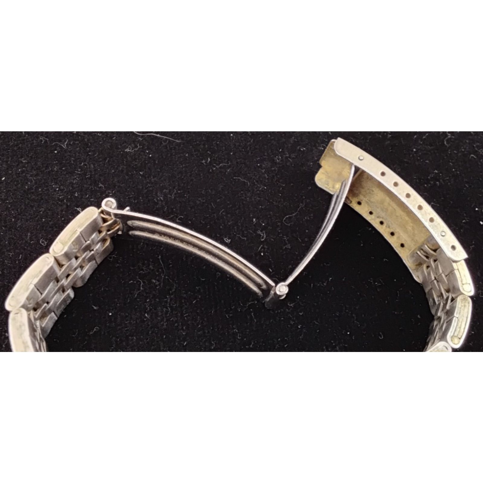 Paolo Gucci Paolo Gucci Ladies Watch 2-Tone Rhinestone New Battery Size ONE SIZE - 7 Thumbnail