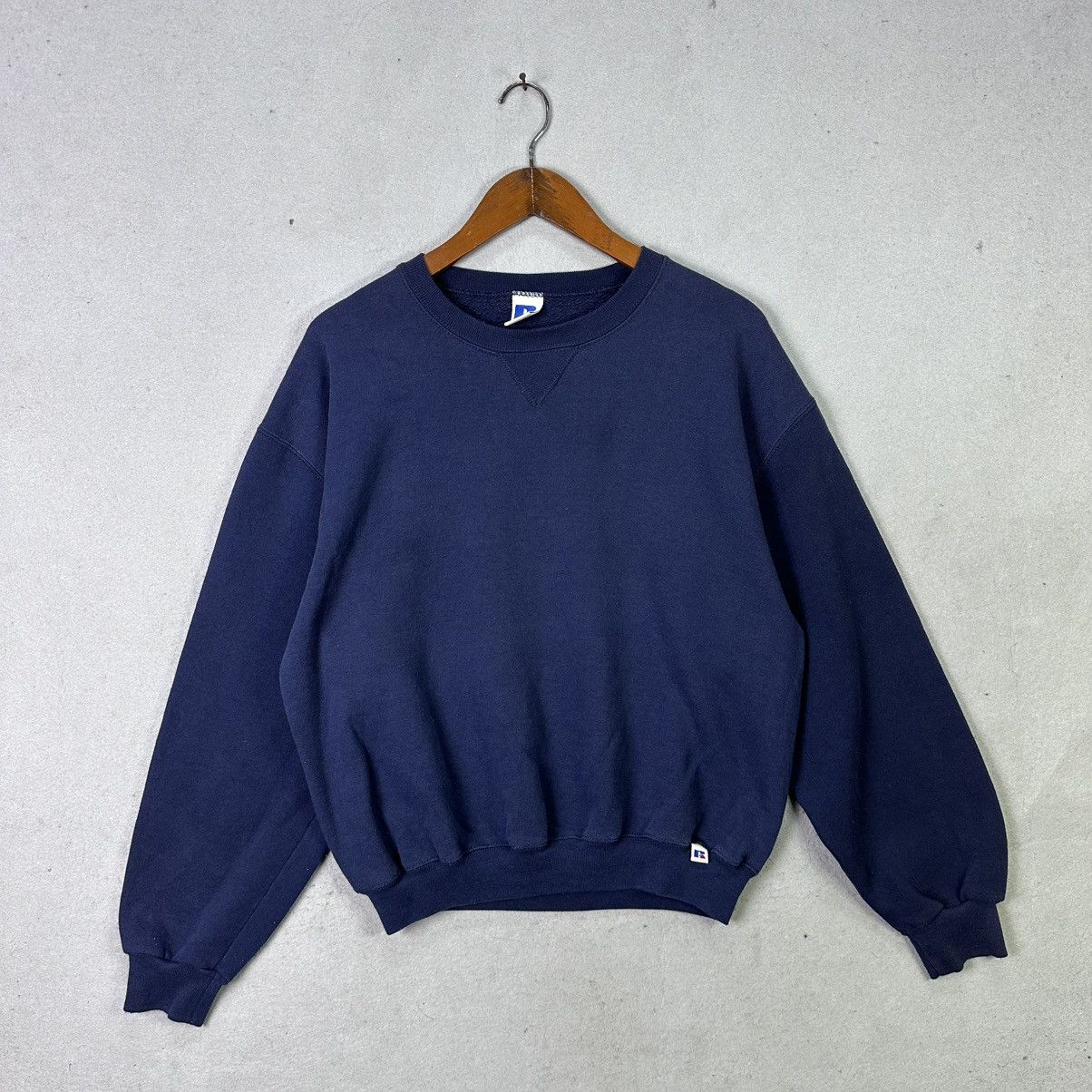 Russell Athletic Vintage Russell Athletic Sweatshirt Navy Blue Size US M / EU 48-50 / 2 - 1 Thumbnail